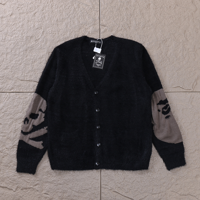 MASTERMIND SWEATER