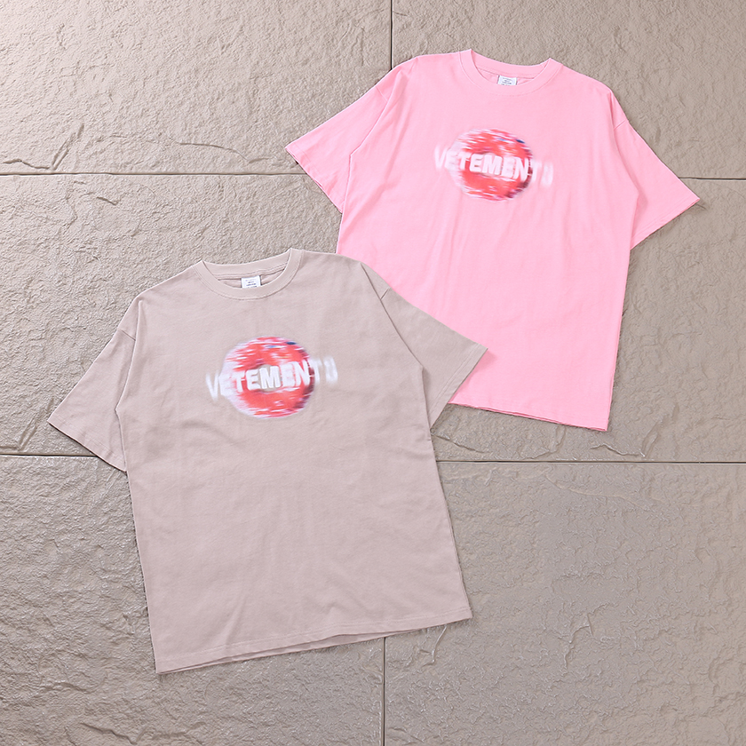 VETEMENTS T-SHIRT