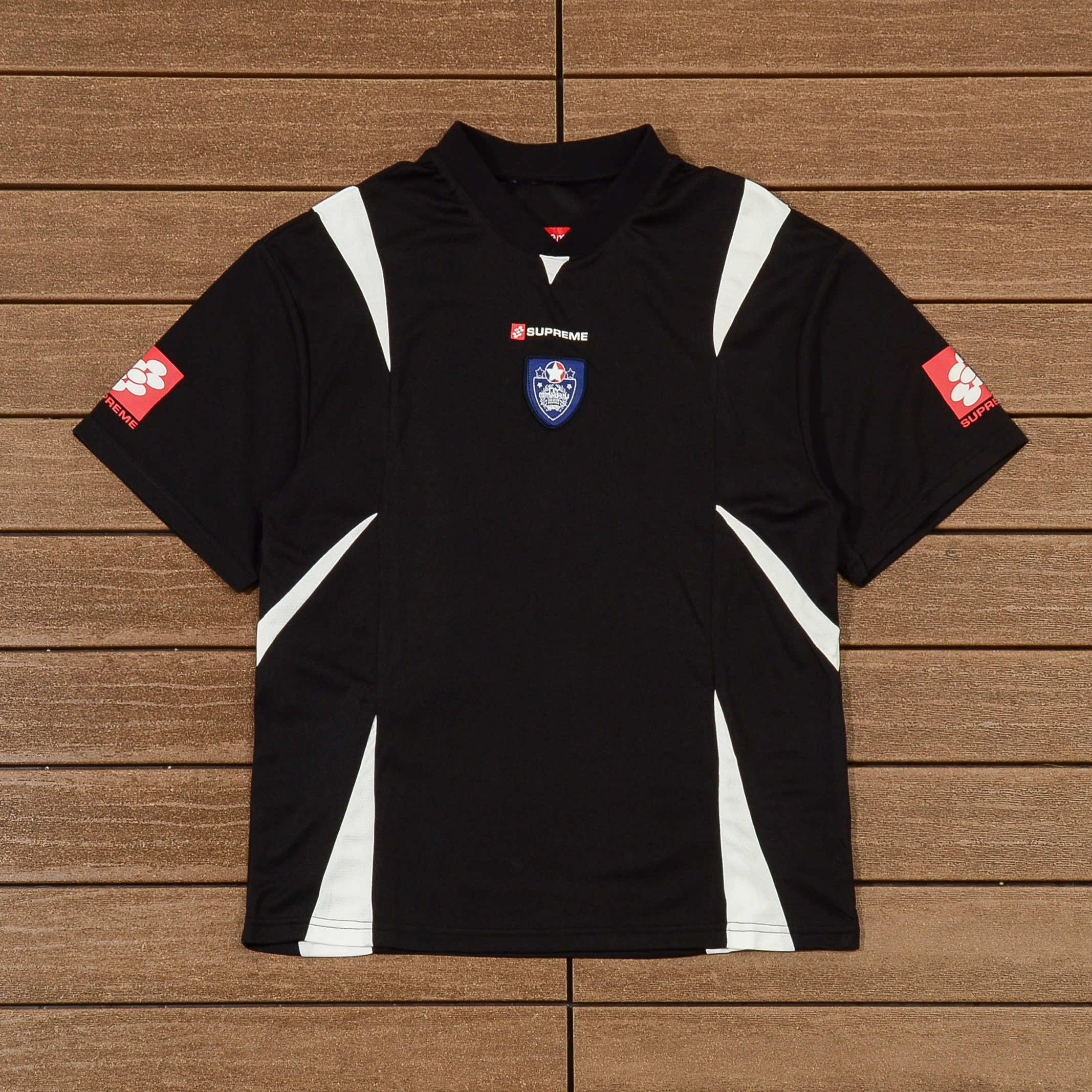 SUPREME T-SHIRT