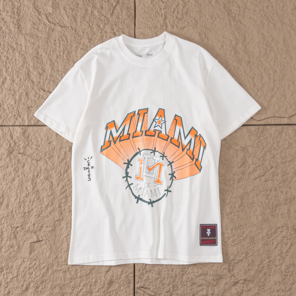 TRAVIS SCOTT T-SHIRT