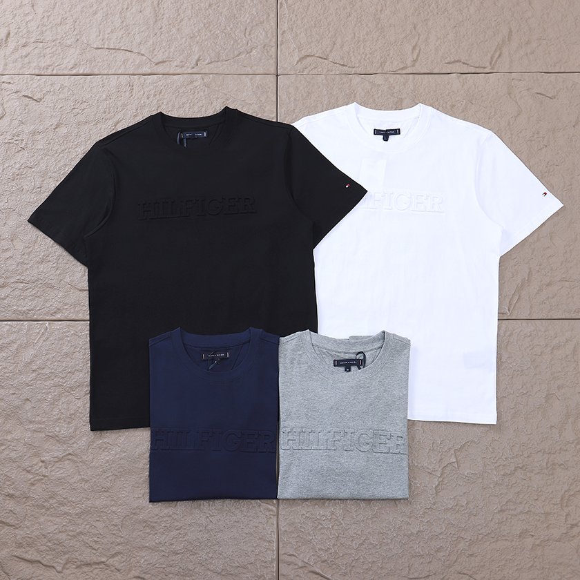 TOMMY HILFIGER T-SHIRT