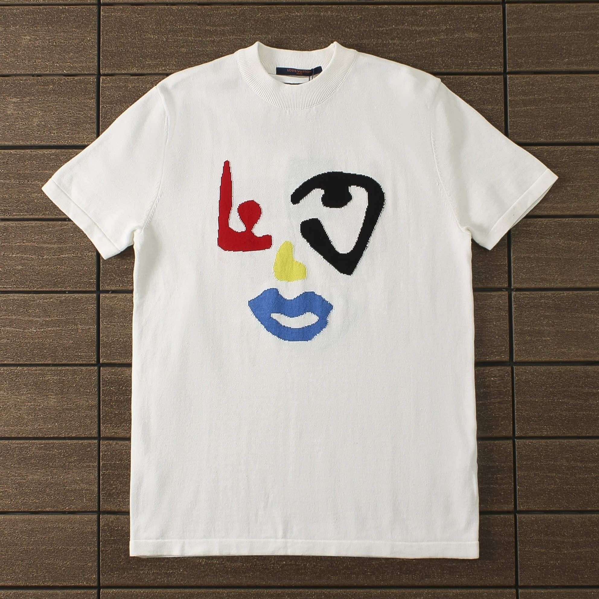 L?? T-shirt