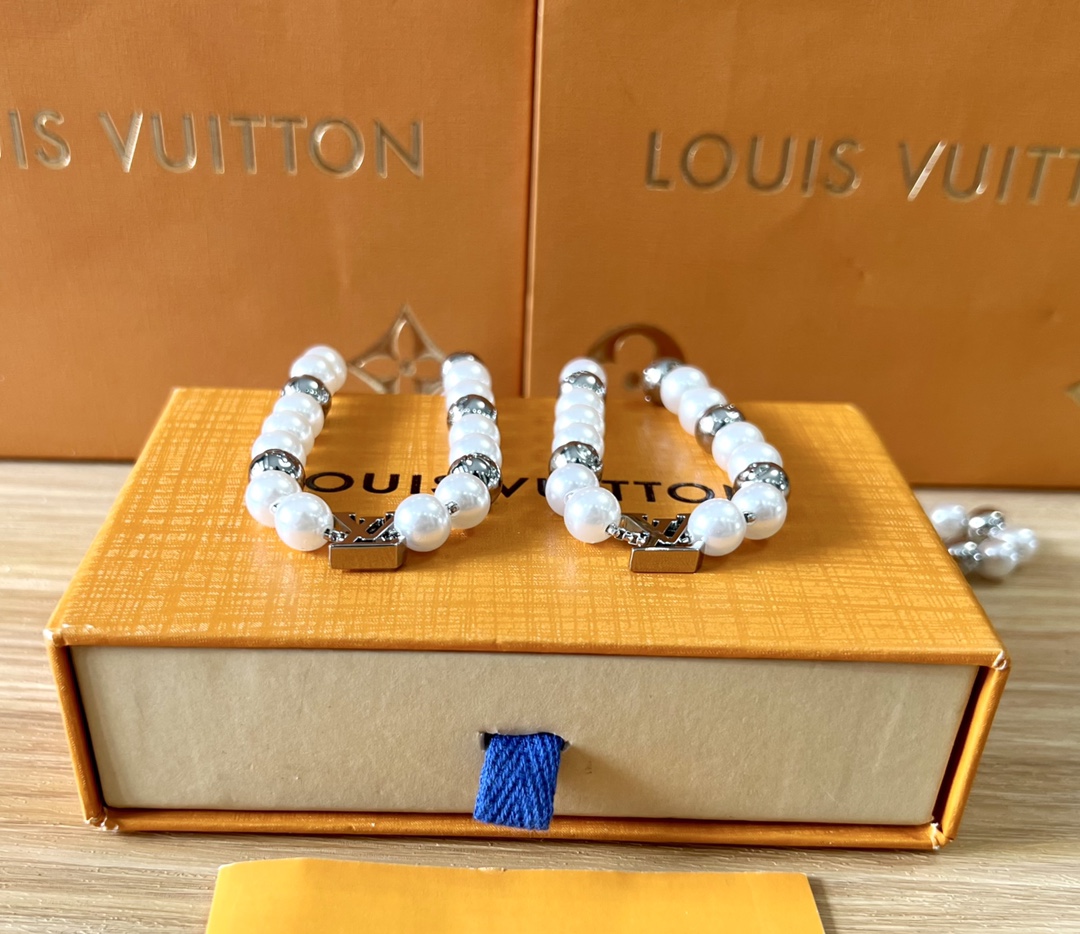 LV JEWELRY