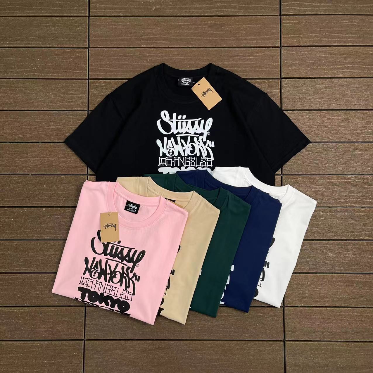 STUSSY T-SHIRT