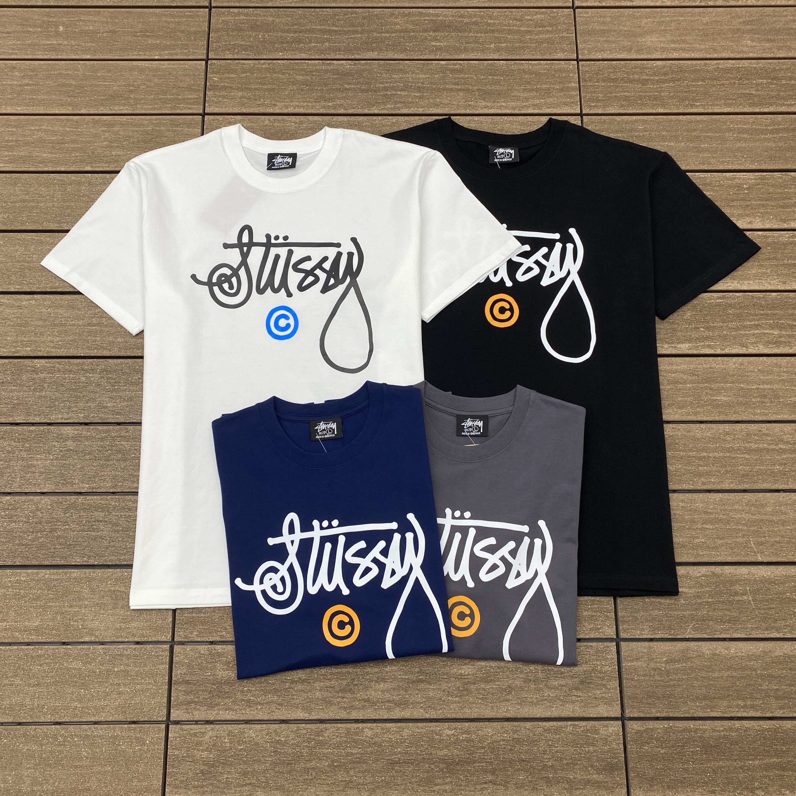 STUSSY T-SHIRT