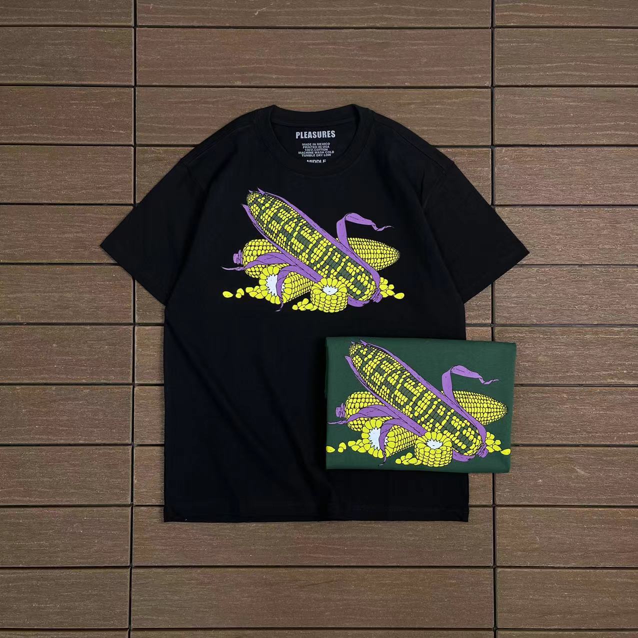 PLEASURES T-SHIRT