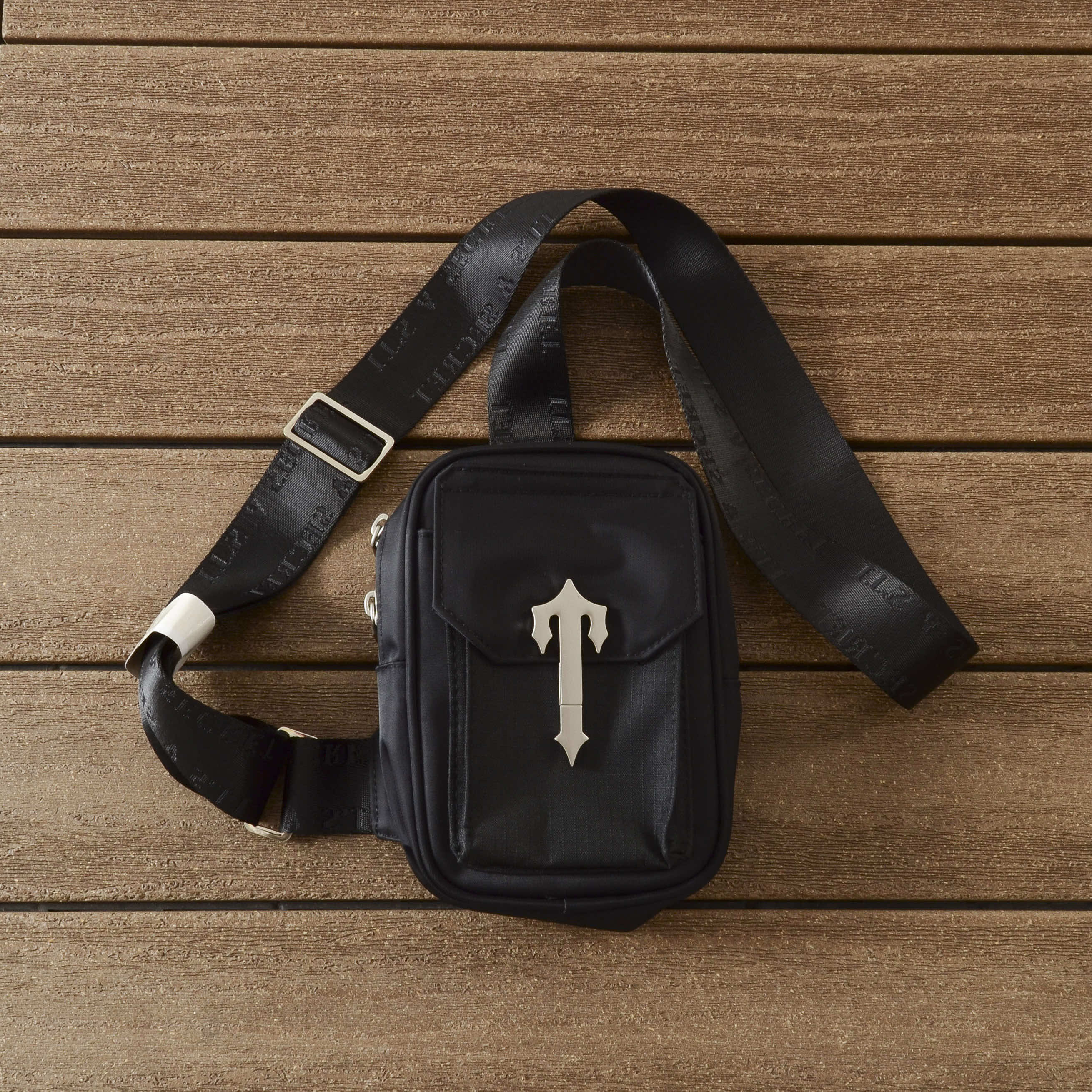 TRAPSTAR BAG