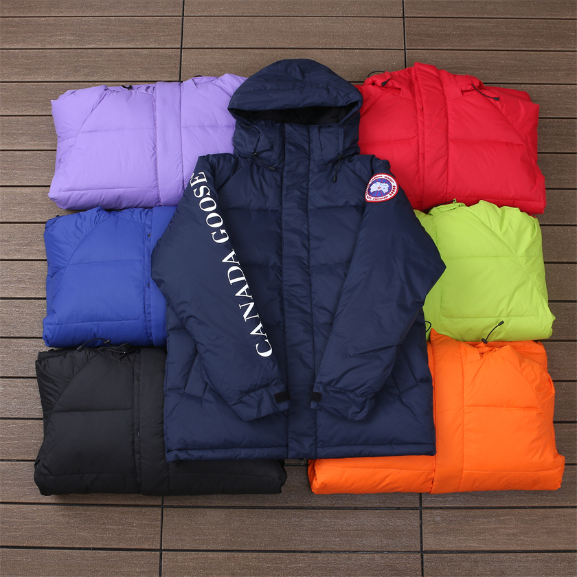CANADA GOOSE DOWN JACKET