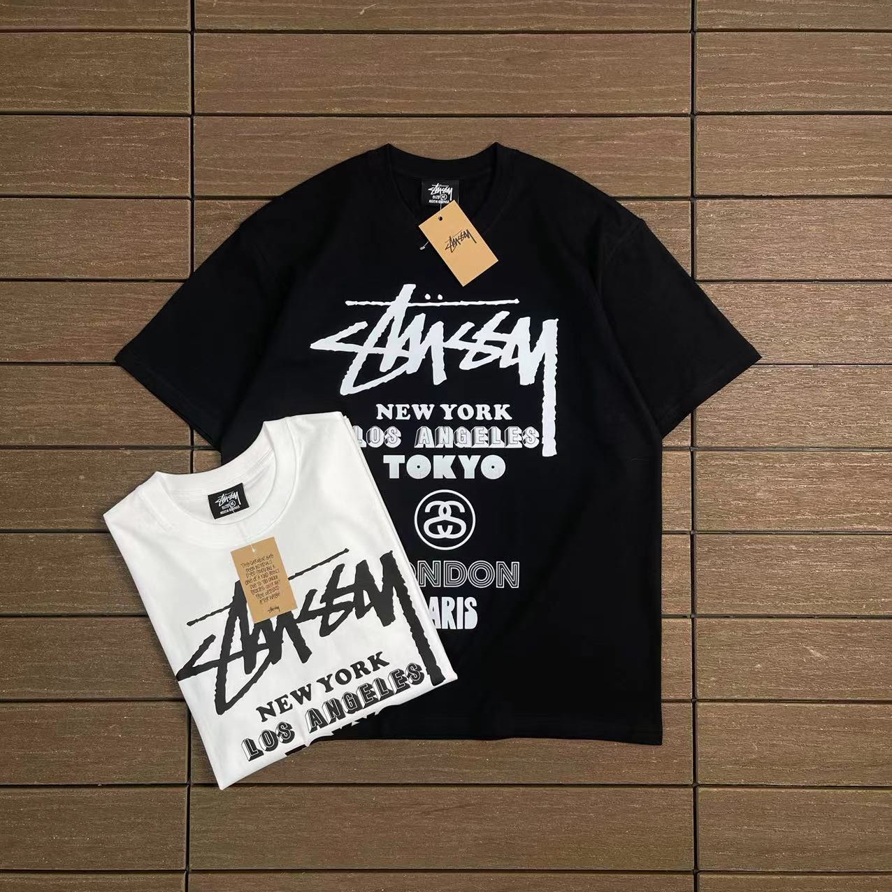 STUSSY T-SHIRT