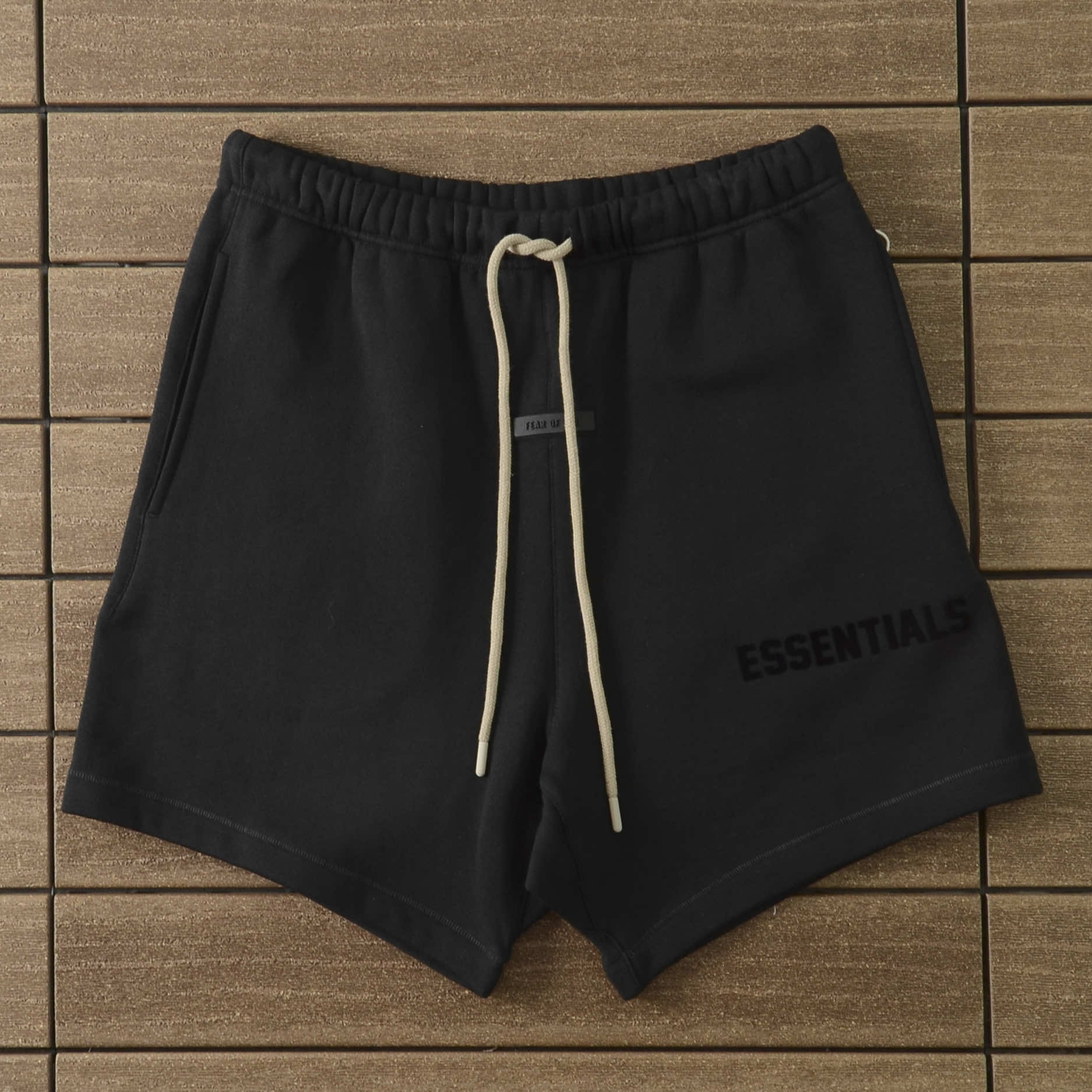 FEAR OF GOD SHORT
