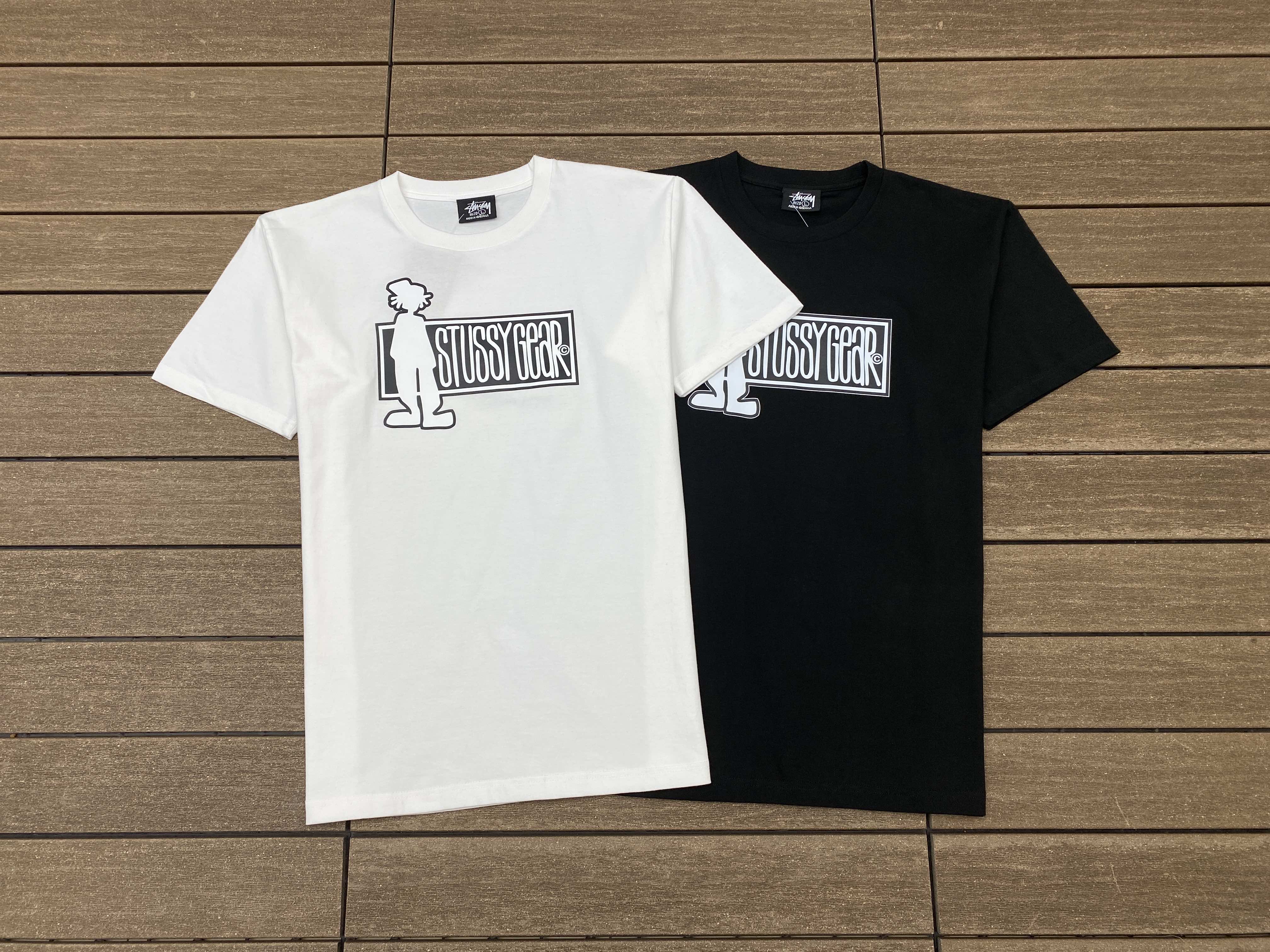 STUSSY T-SHIRT