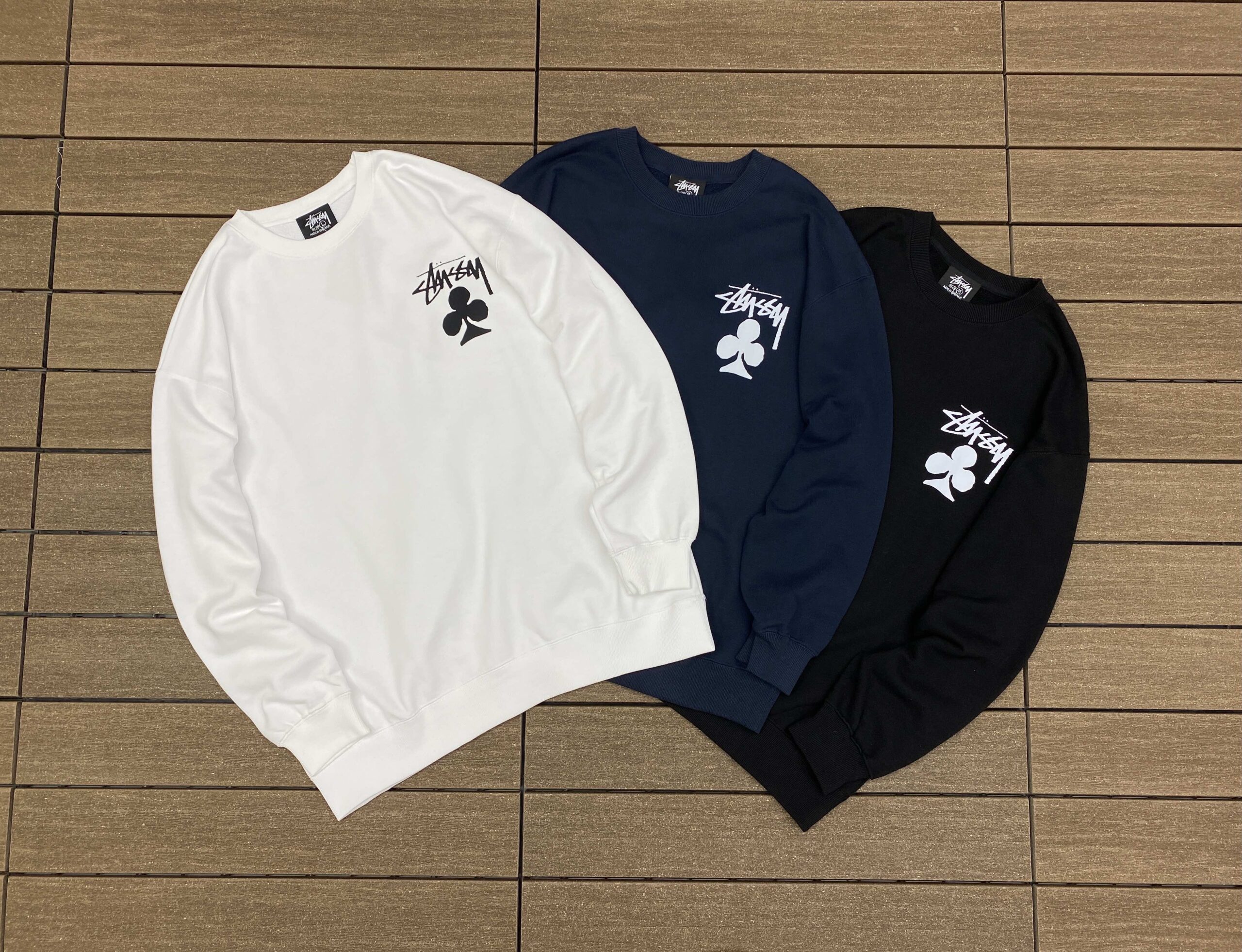 STUSSY T-SHIRT