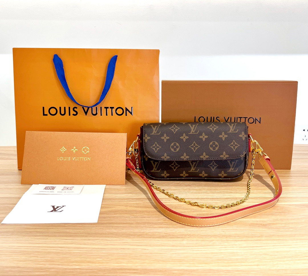 LV BAG