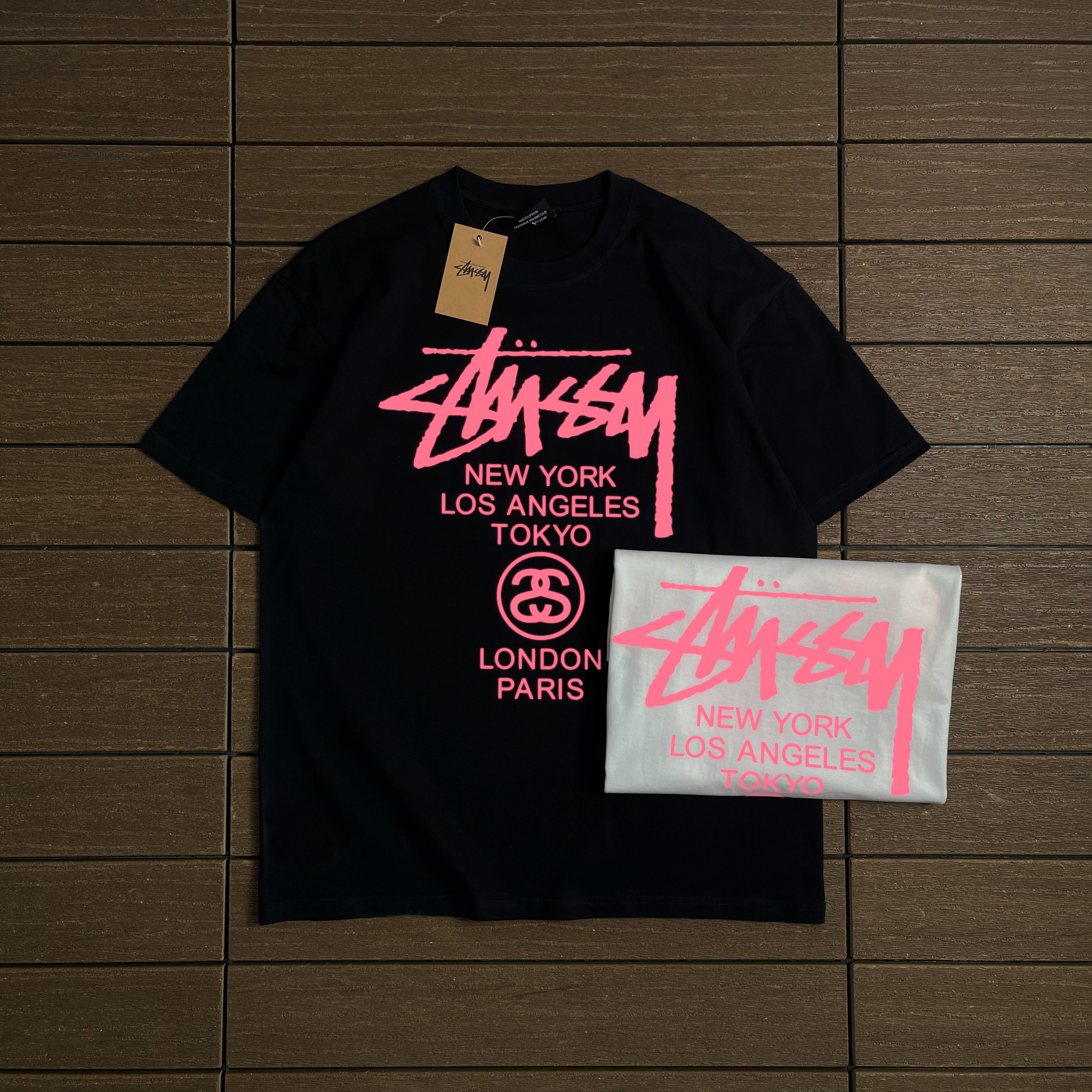 STUSSY T-SHIRT