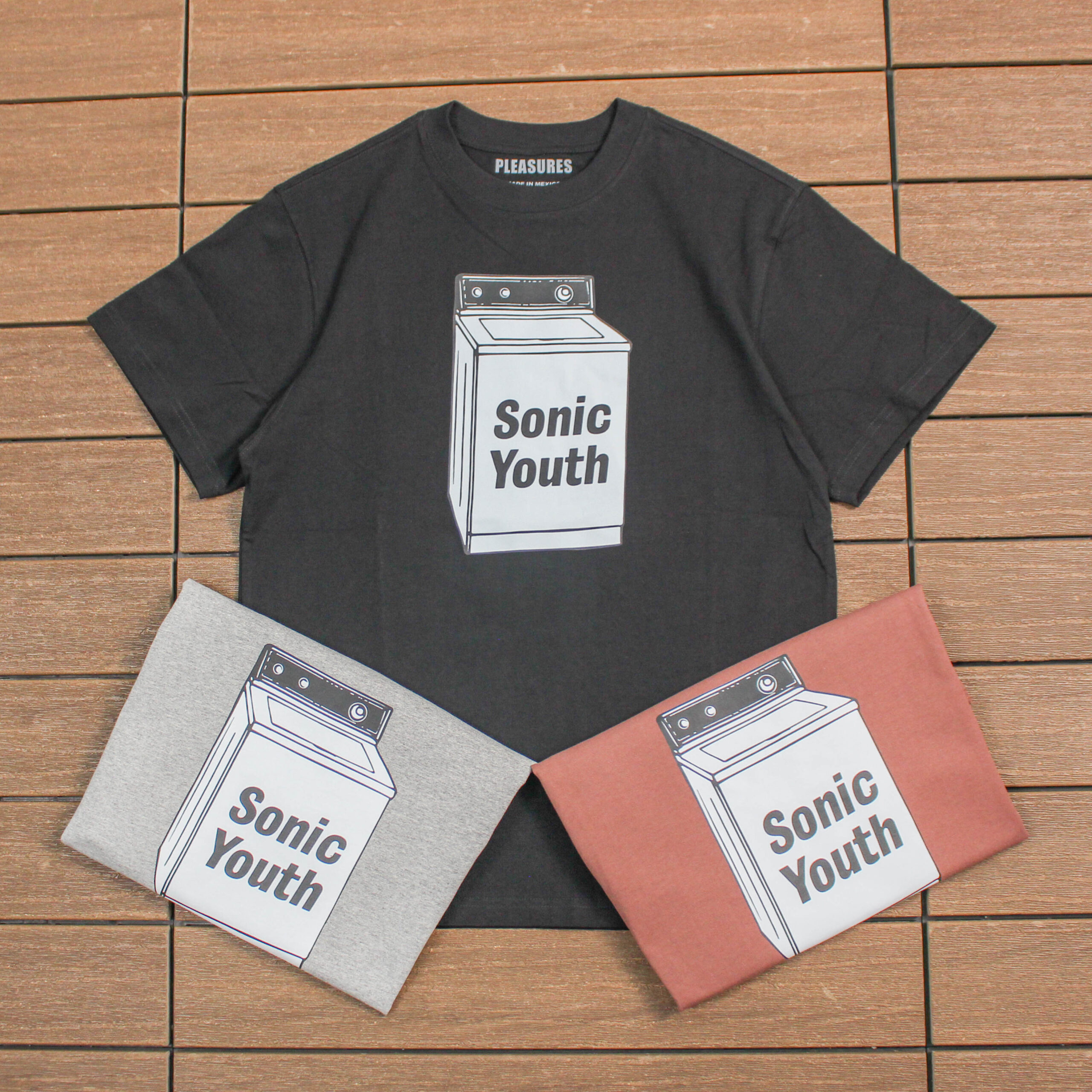 PLEASURES T-SHIRT