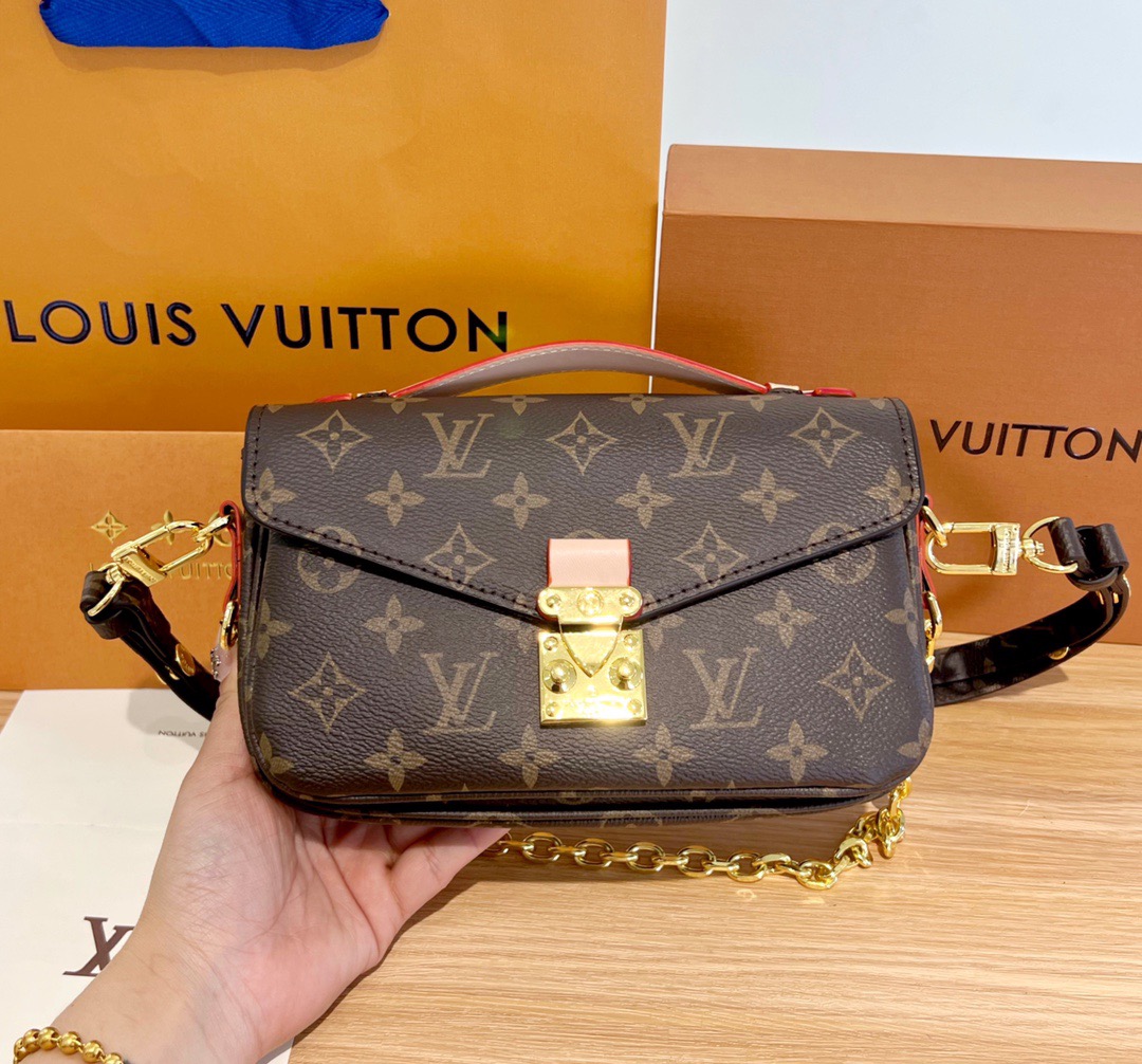 LV BAG