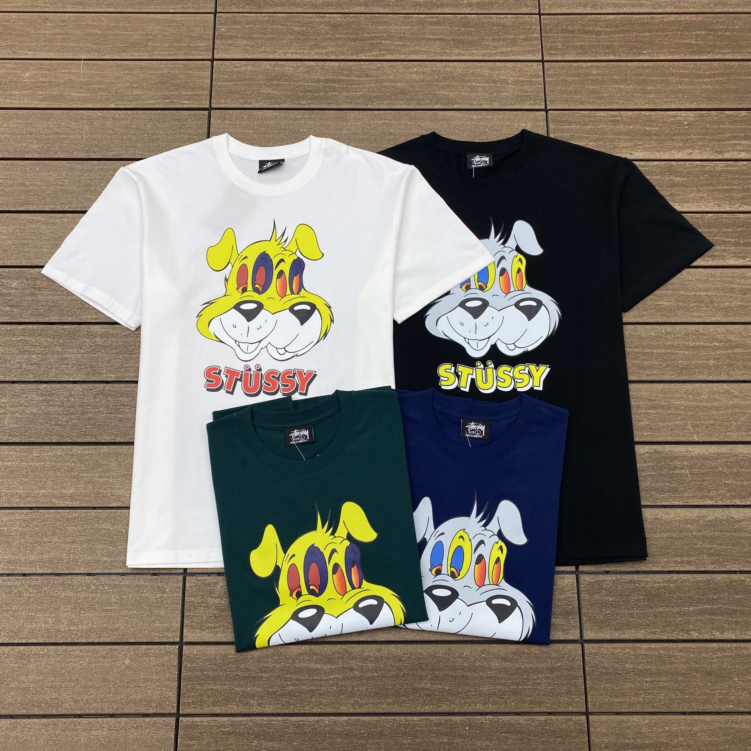 STUSSY T-SHIRT
