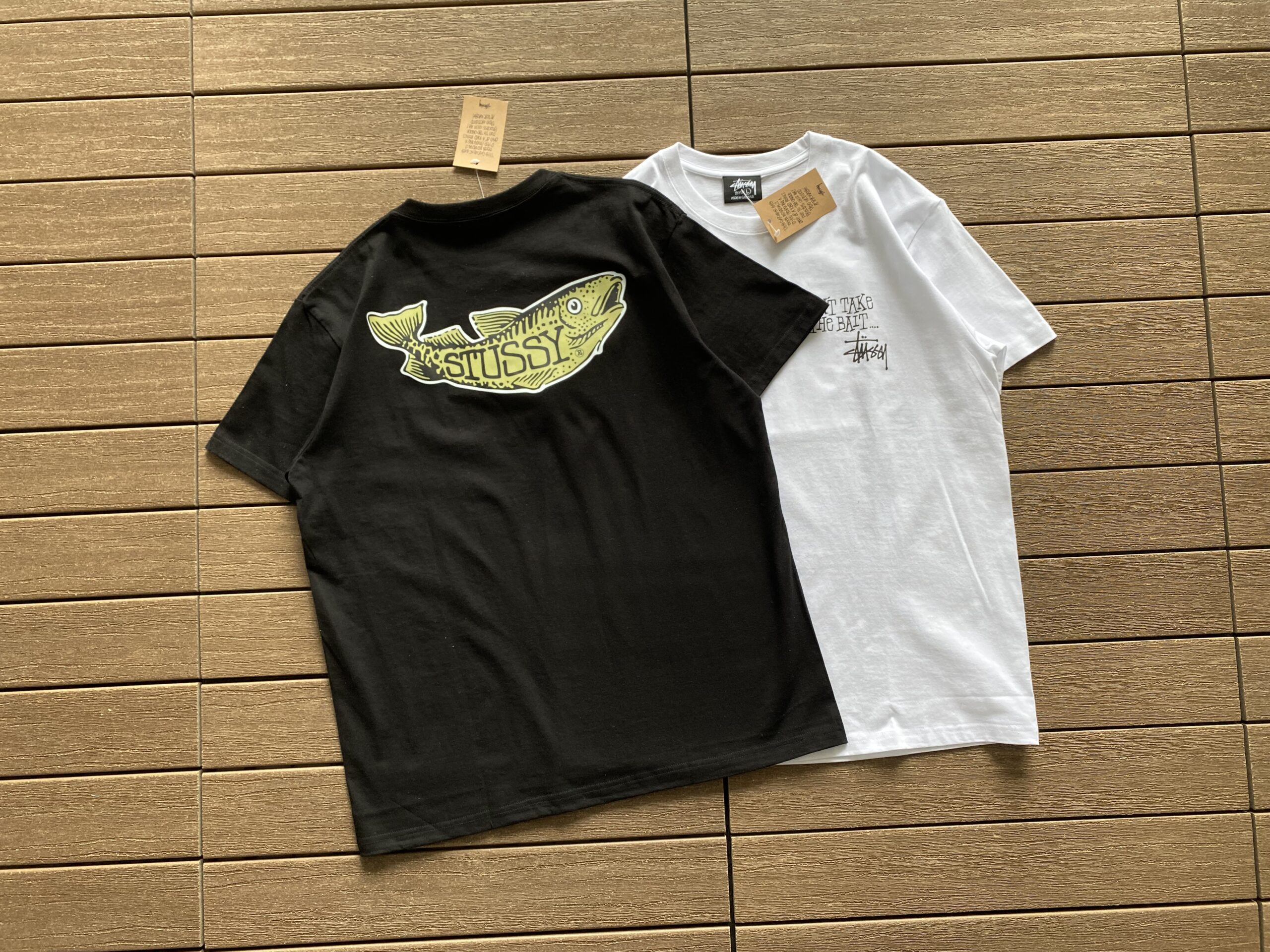 STUSSY T-SHIRT