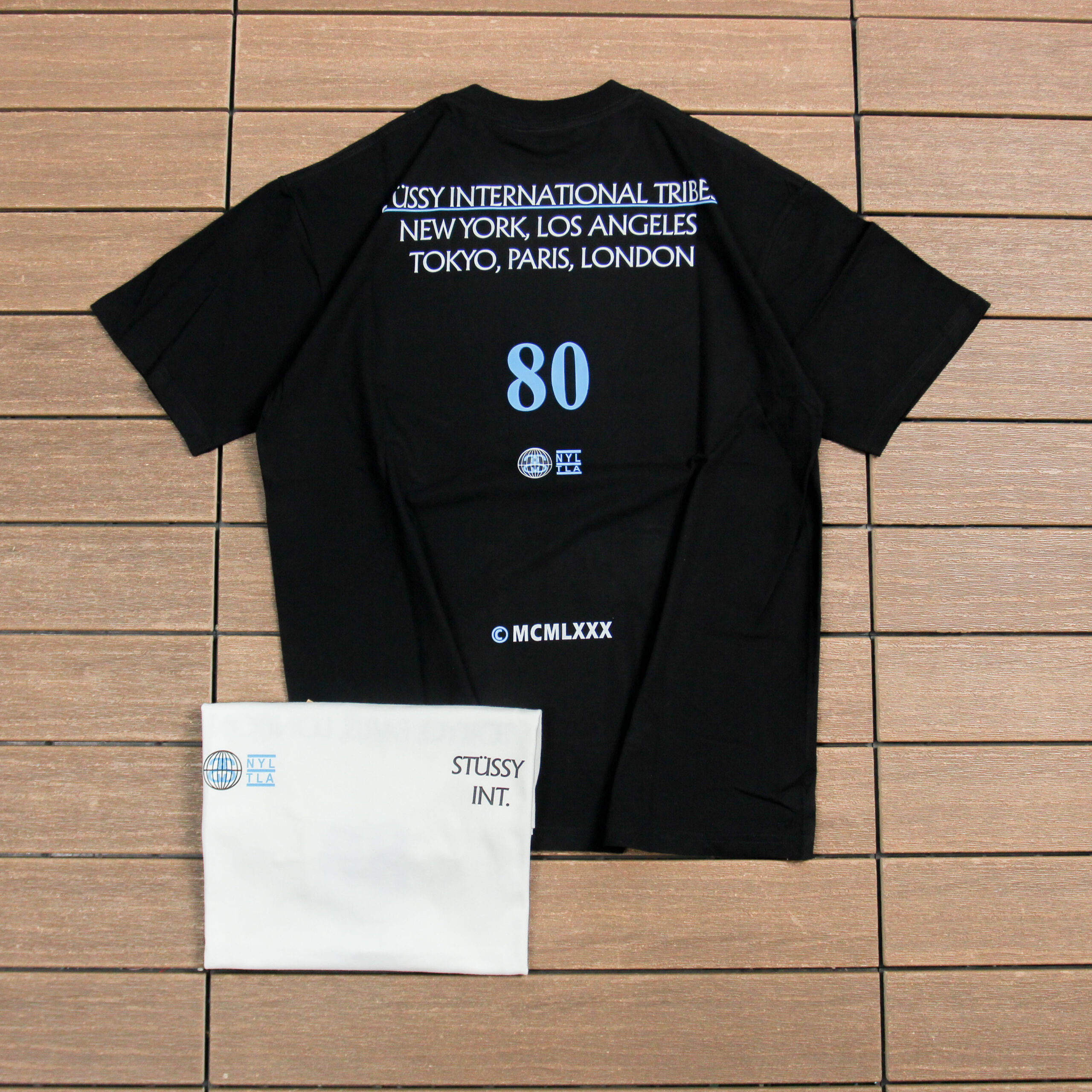 STUSSY T-SHIRT