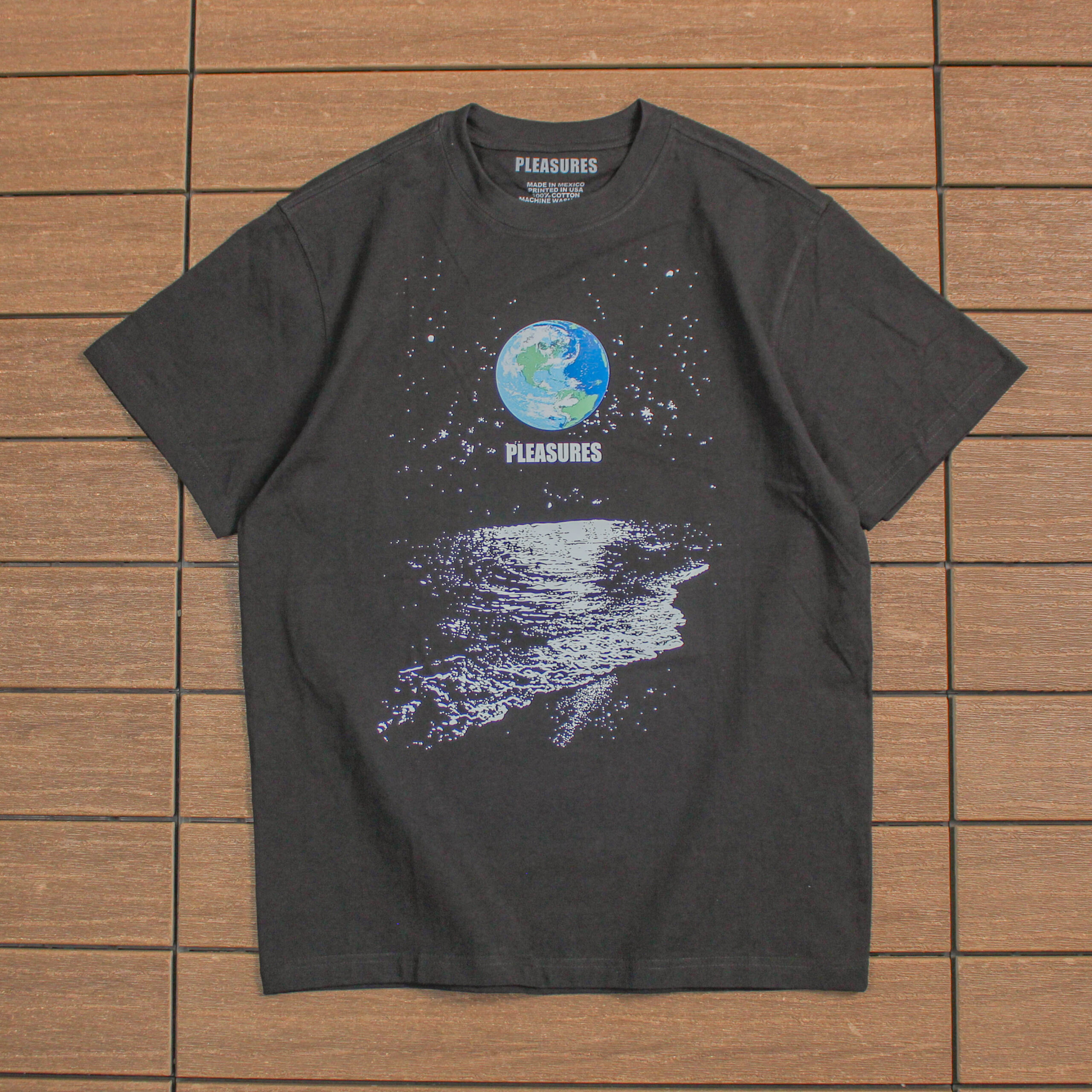 PLEASURES T-SHIRT