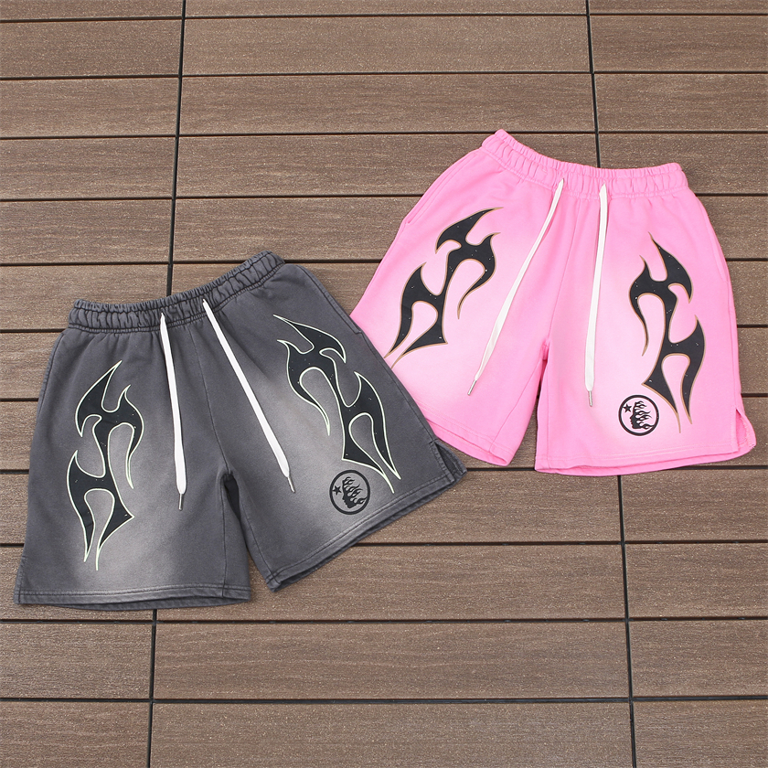 HELLSTAR SHORT