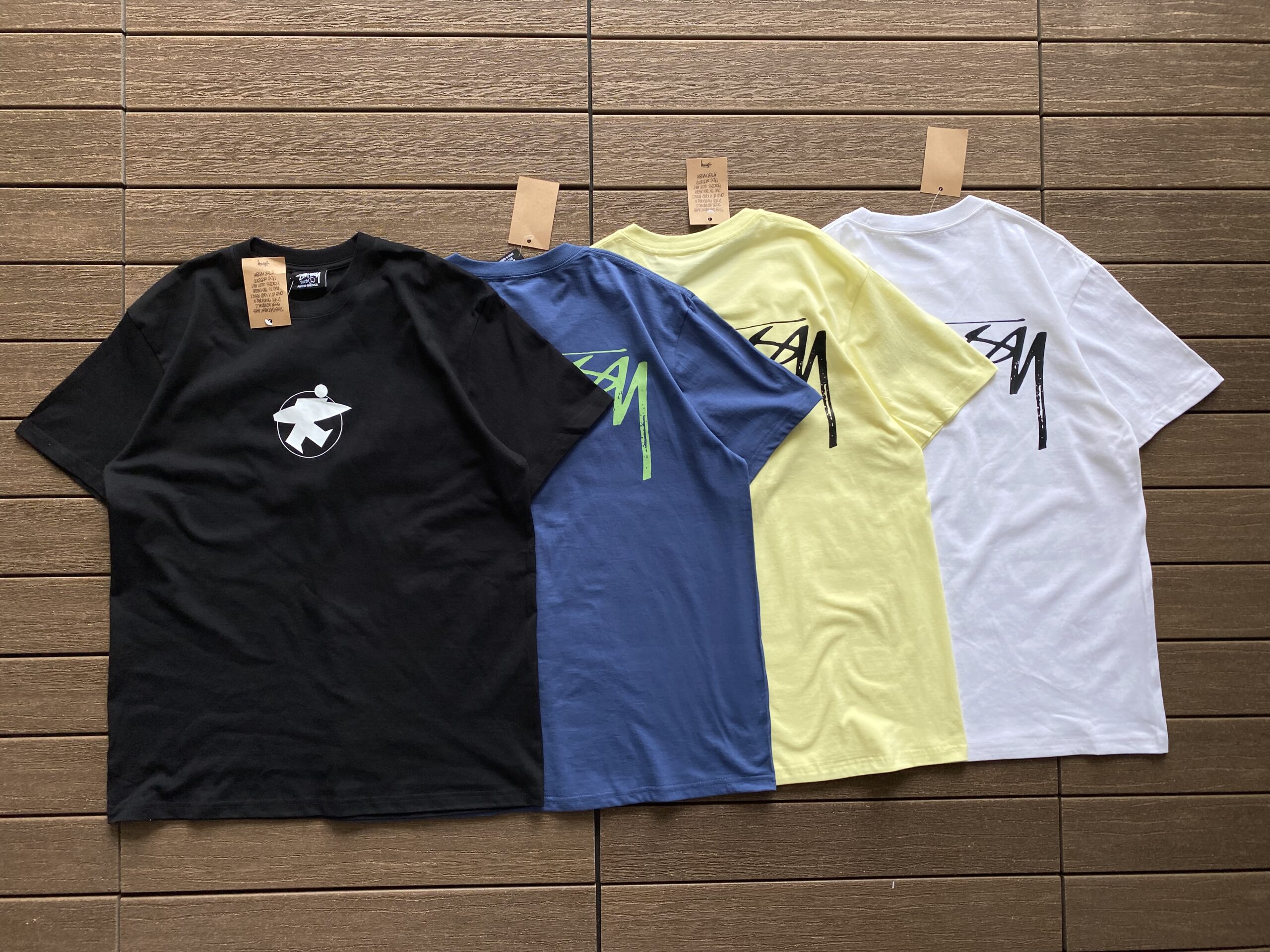 STUSSY T-SHIRT