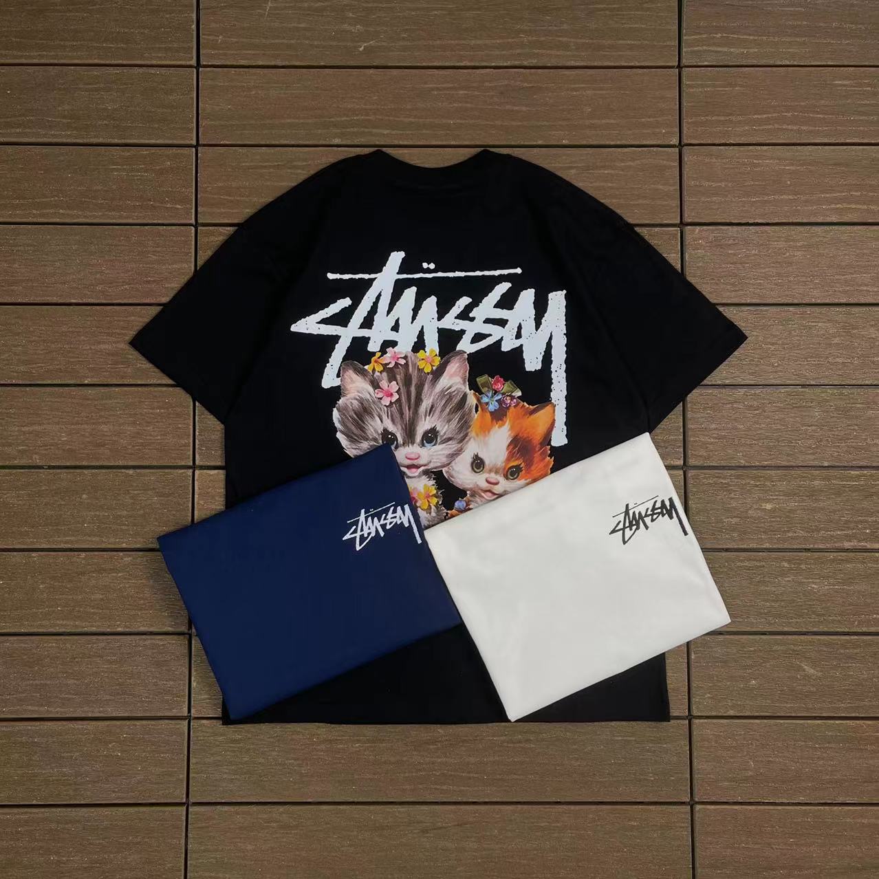 STUSSY T-SHIRT