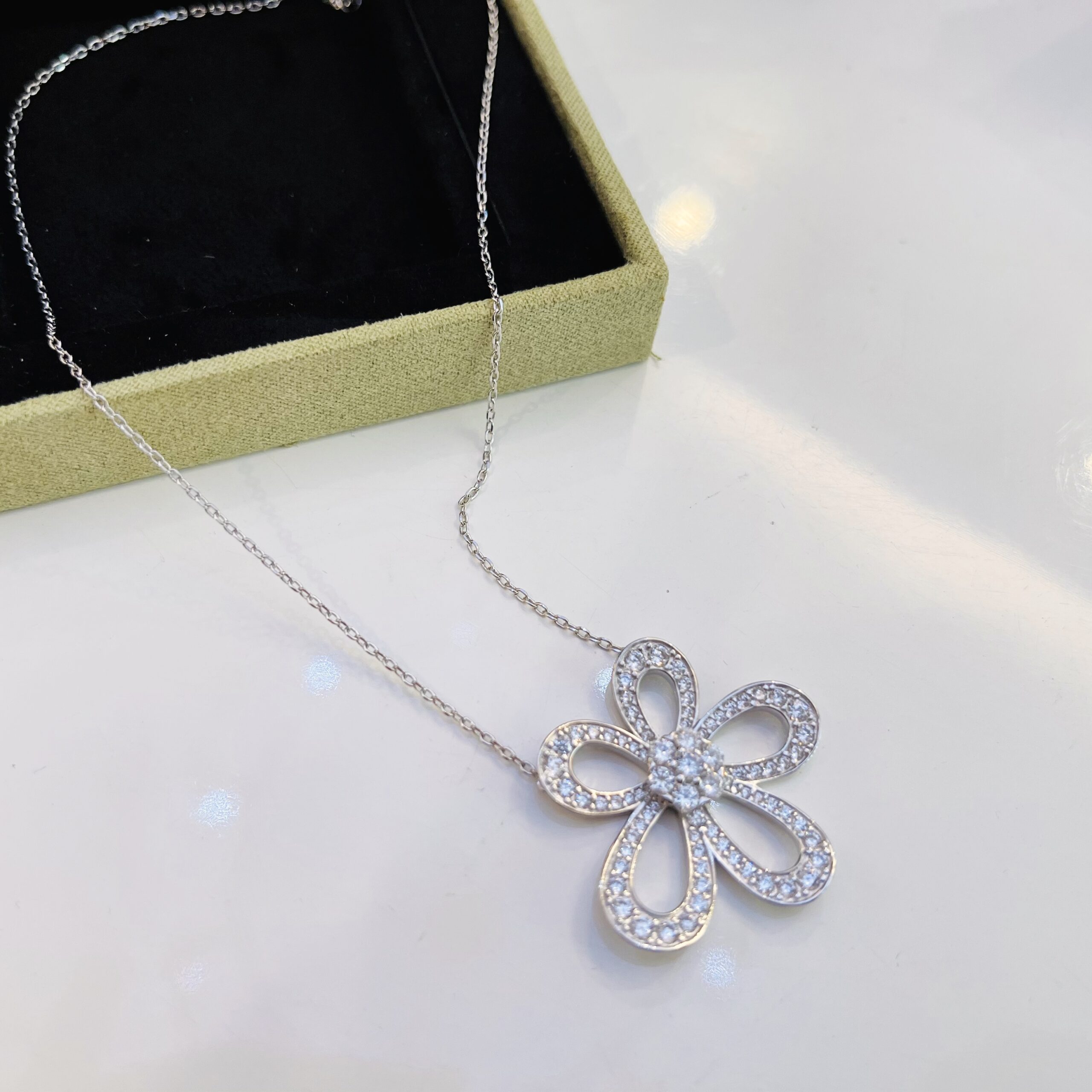 Van Cleef Arpels JEWELRY