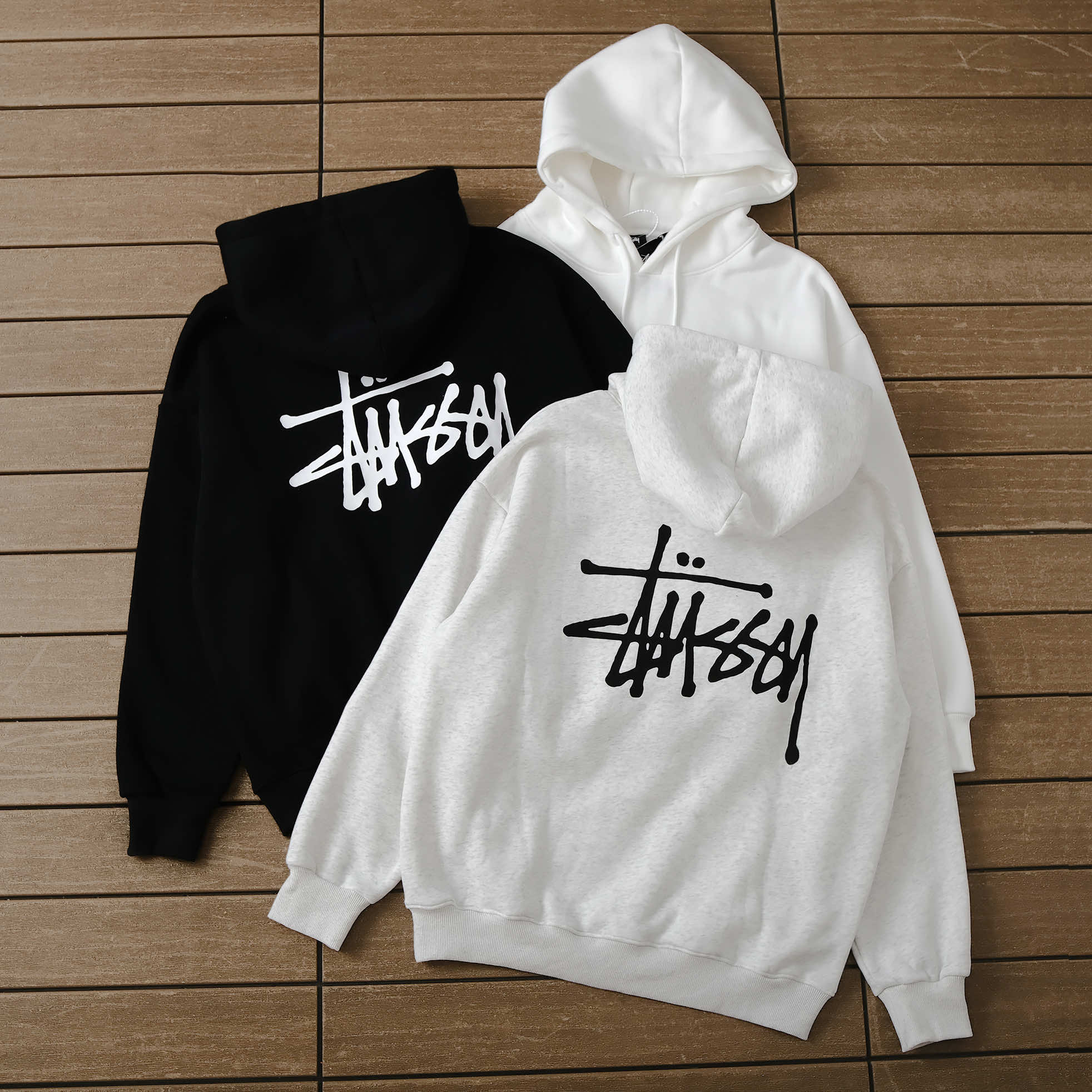 STUSSY HOODIE