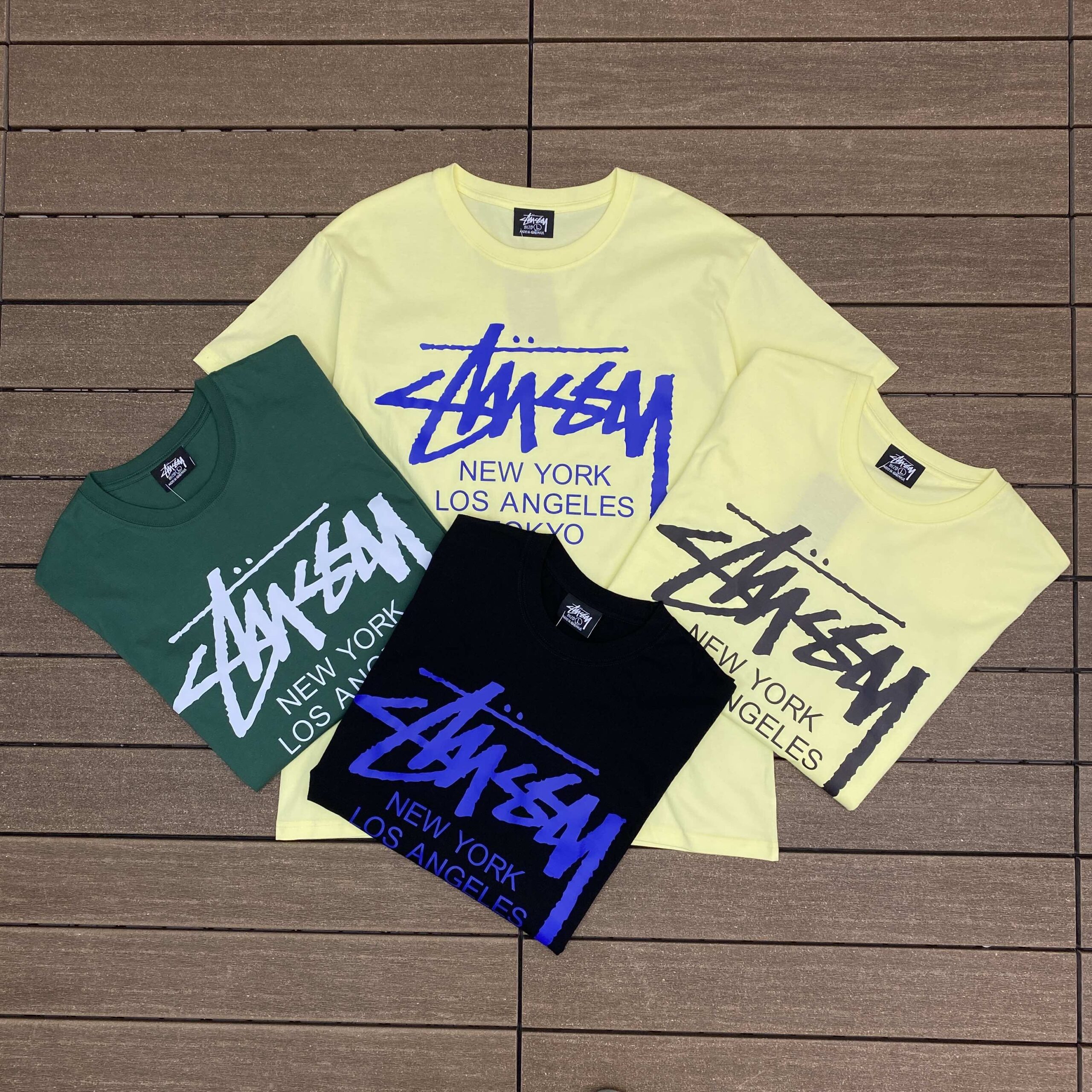 STUSSY T-SHIRT