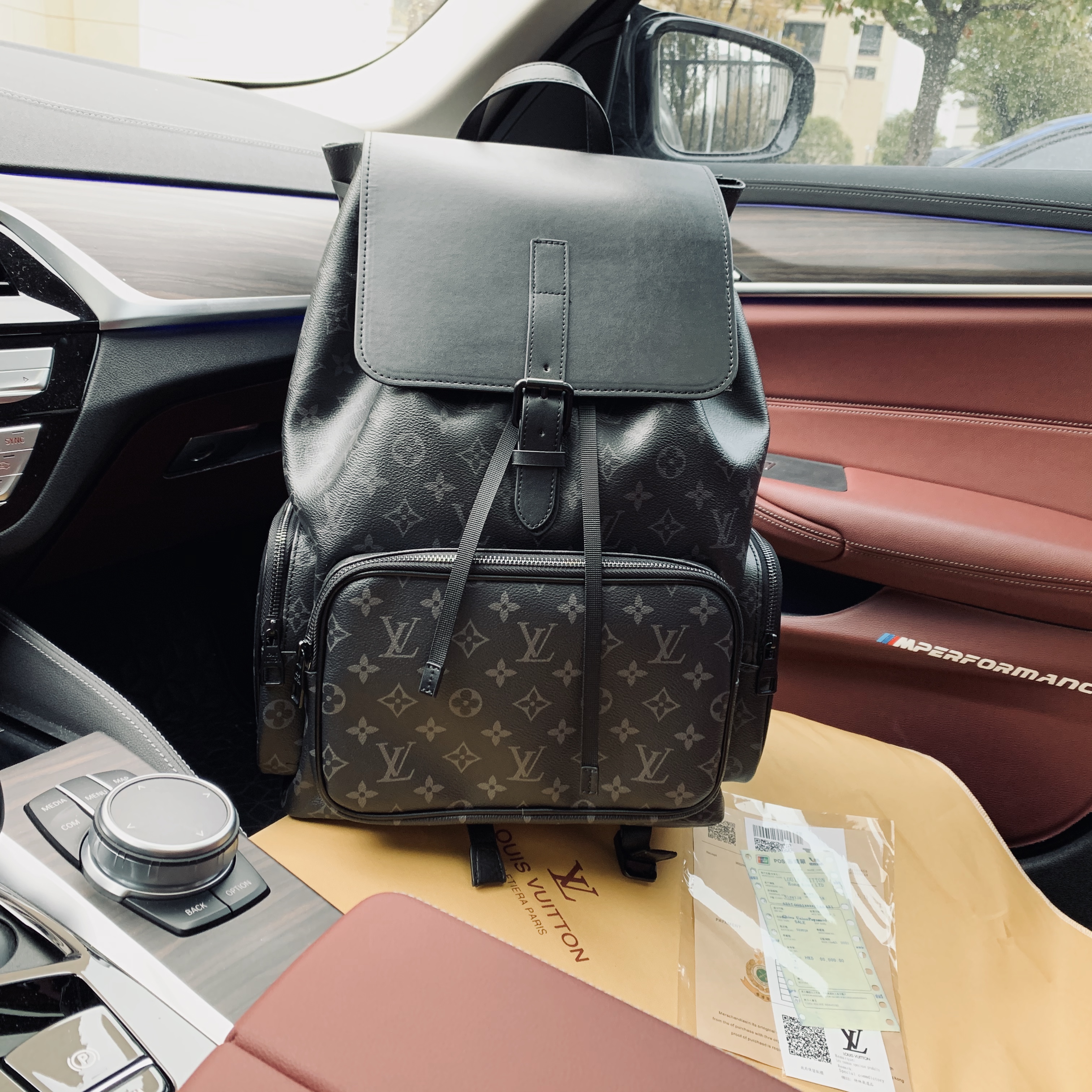 LV BAG