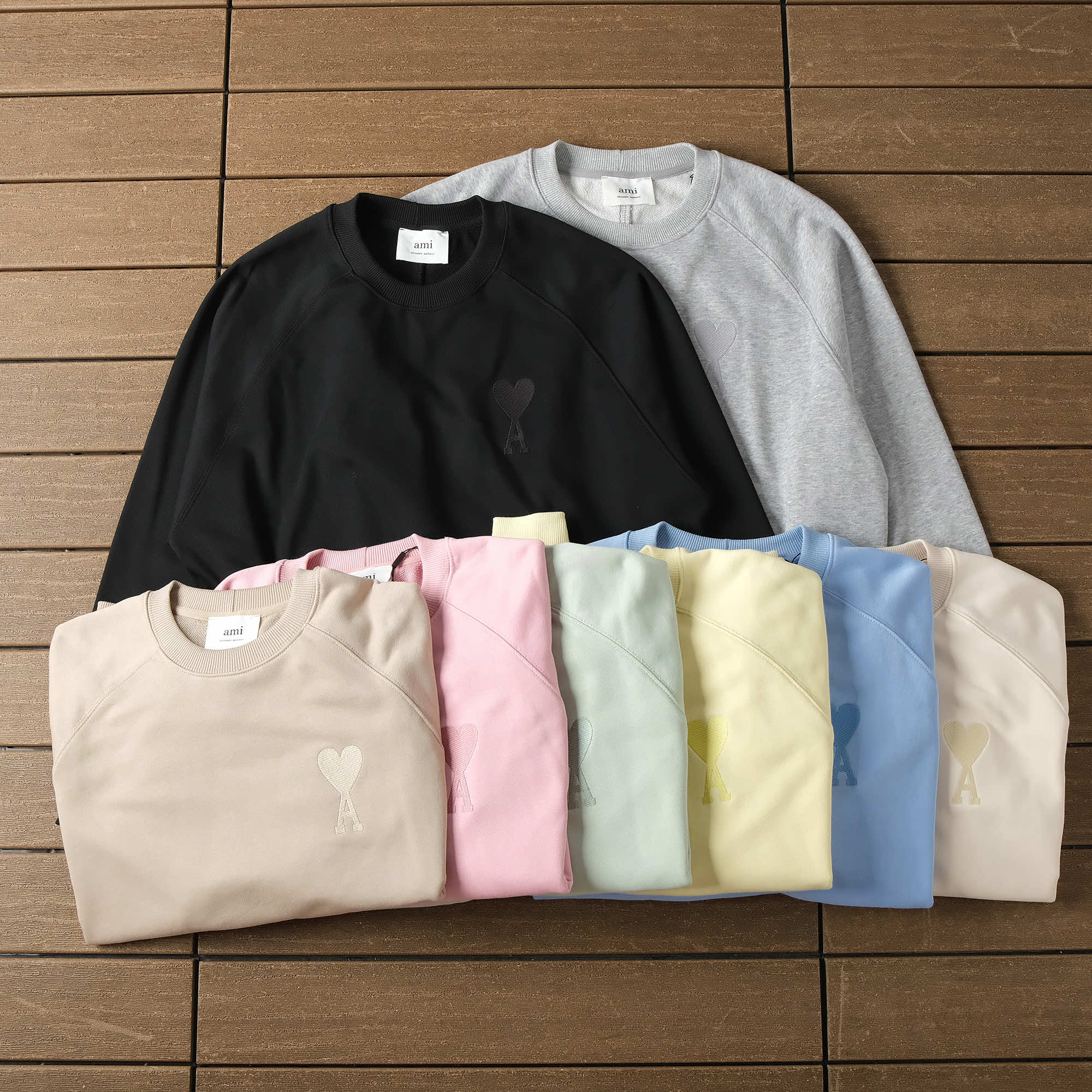 AMI SWEATER