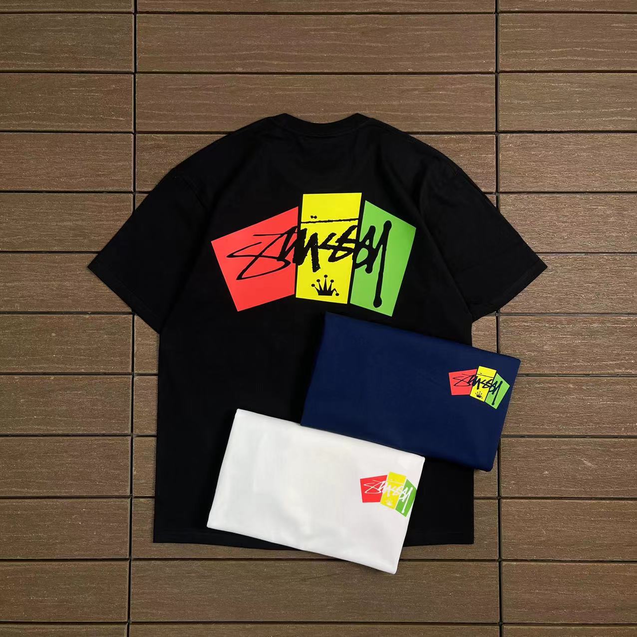 STUSSY T-SHIRT