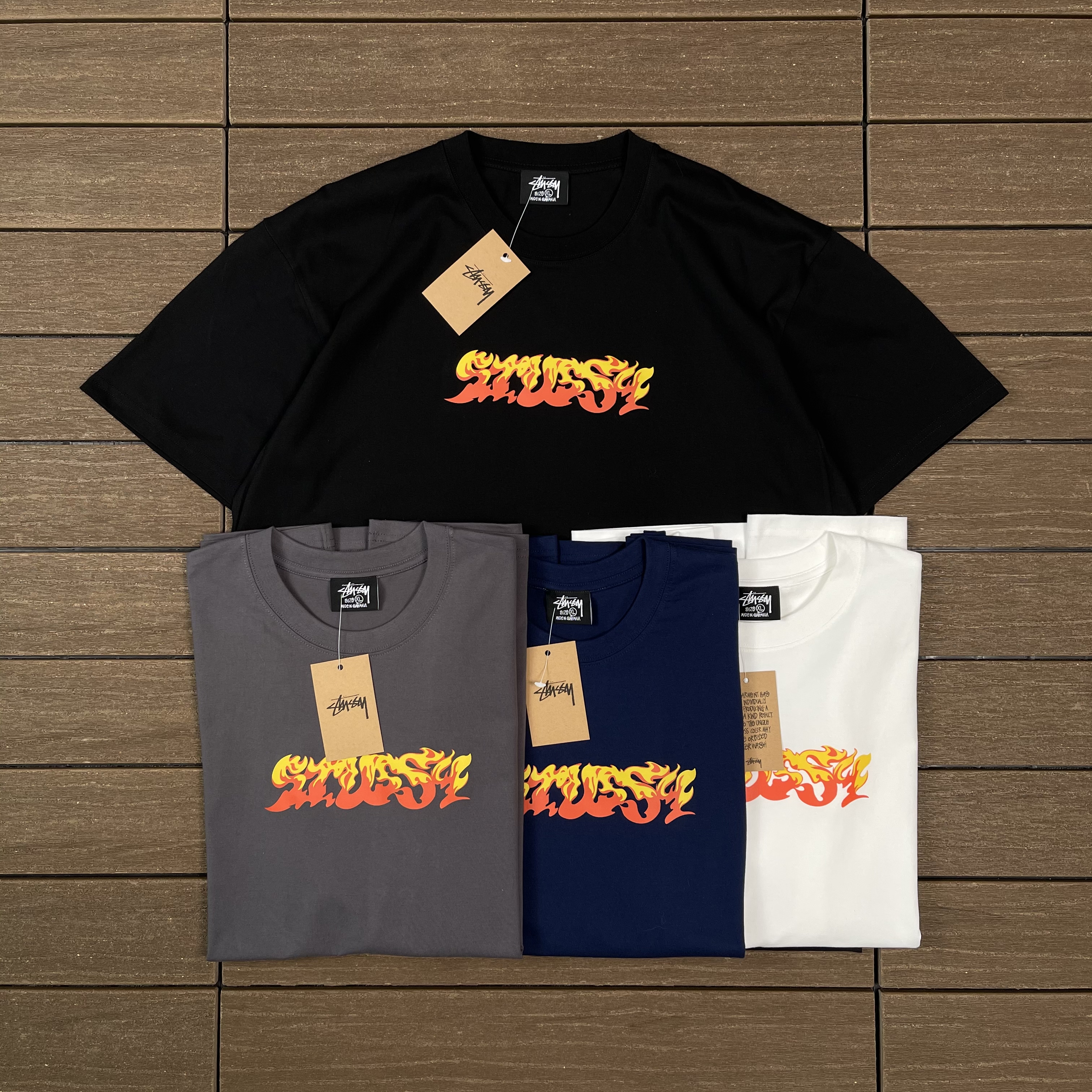 STUSSY T-SHIRT