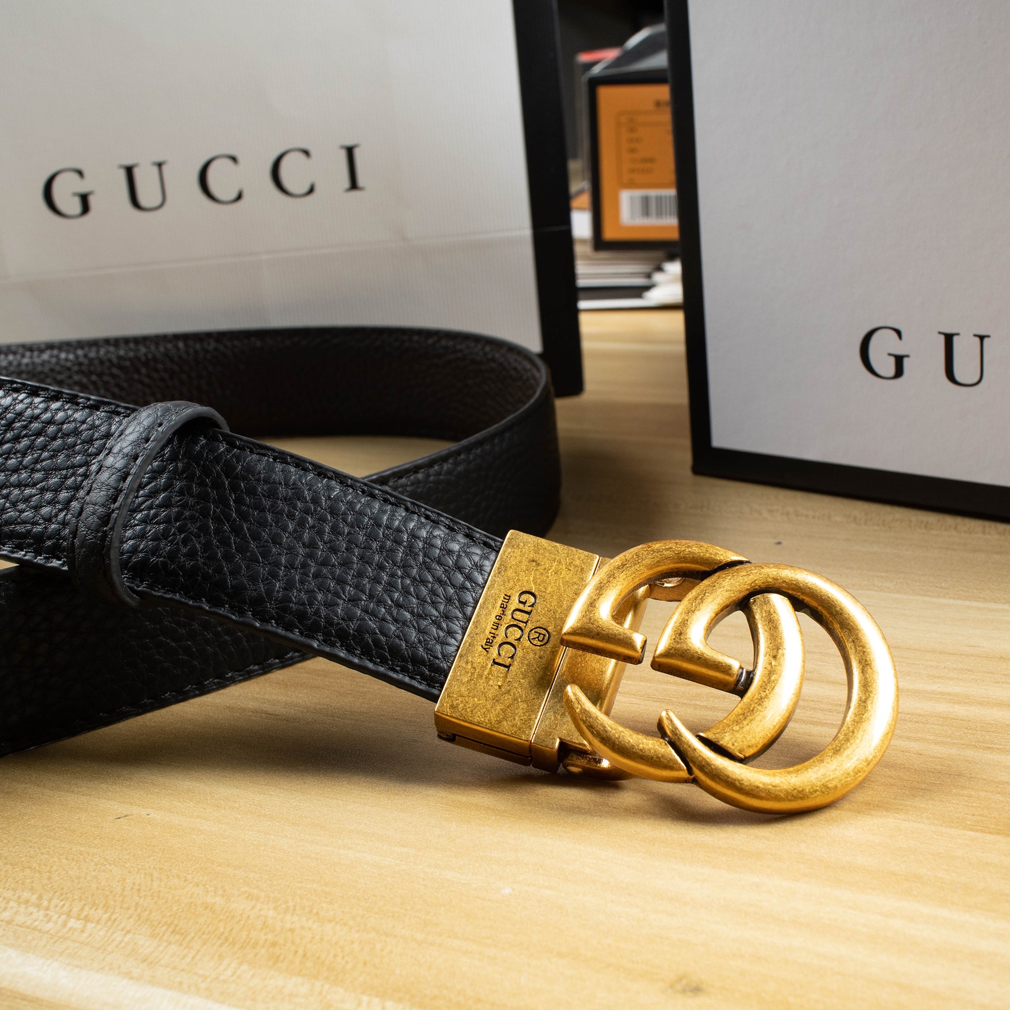 GUCCI LEATHER BELF