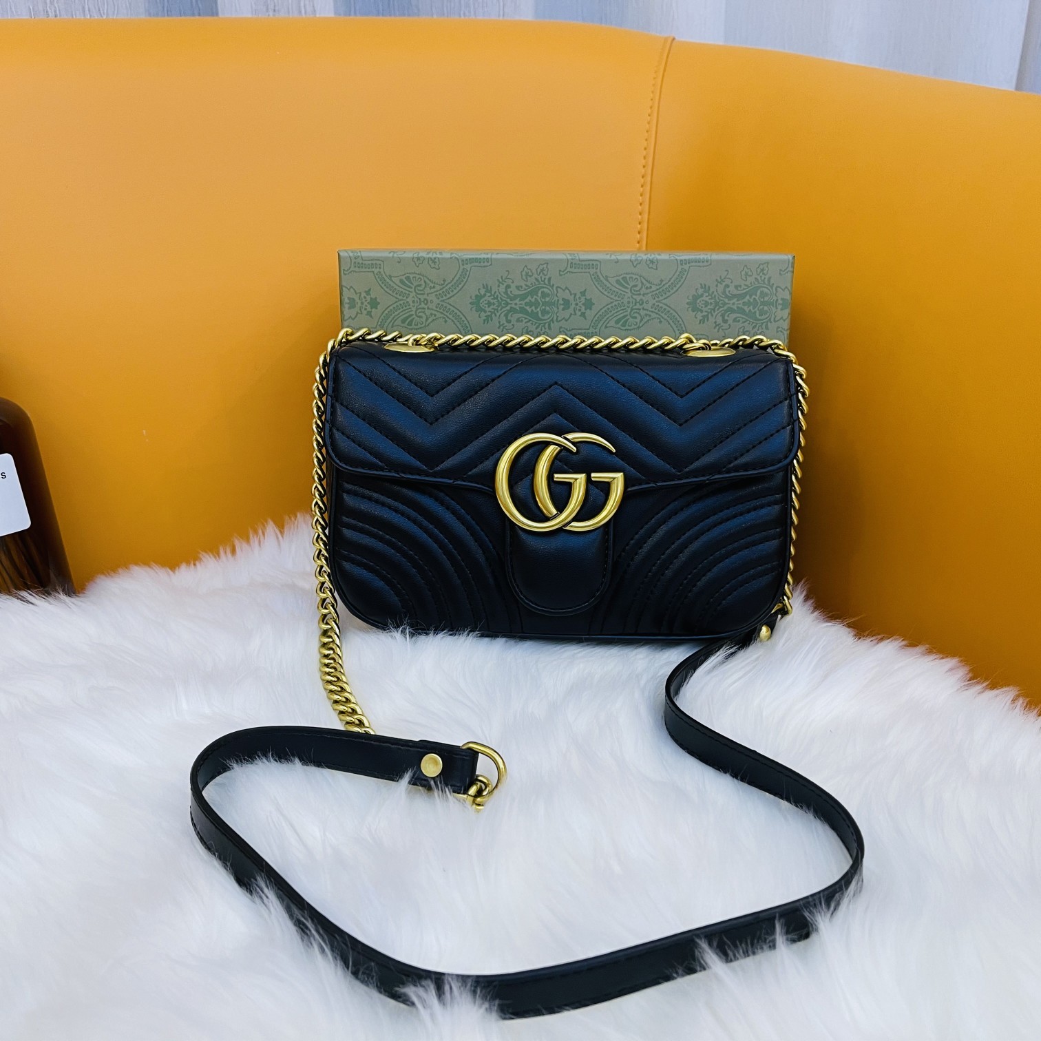 GUCCI