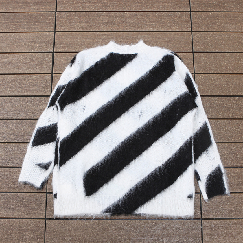 OFF WHITE SWEATER