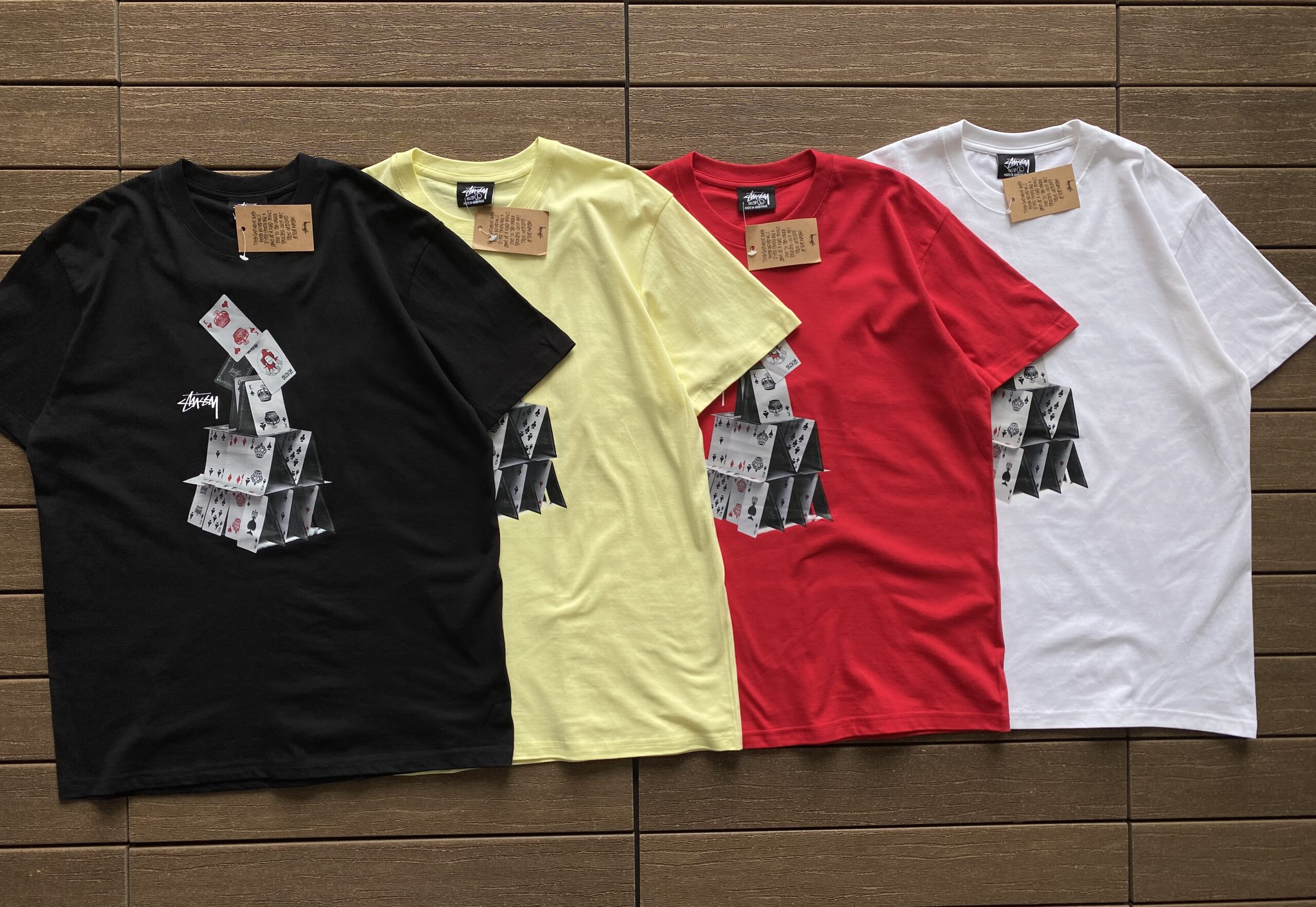 STUSSY T-SHIRT
