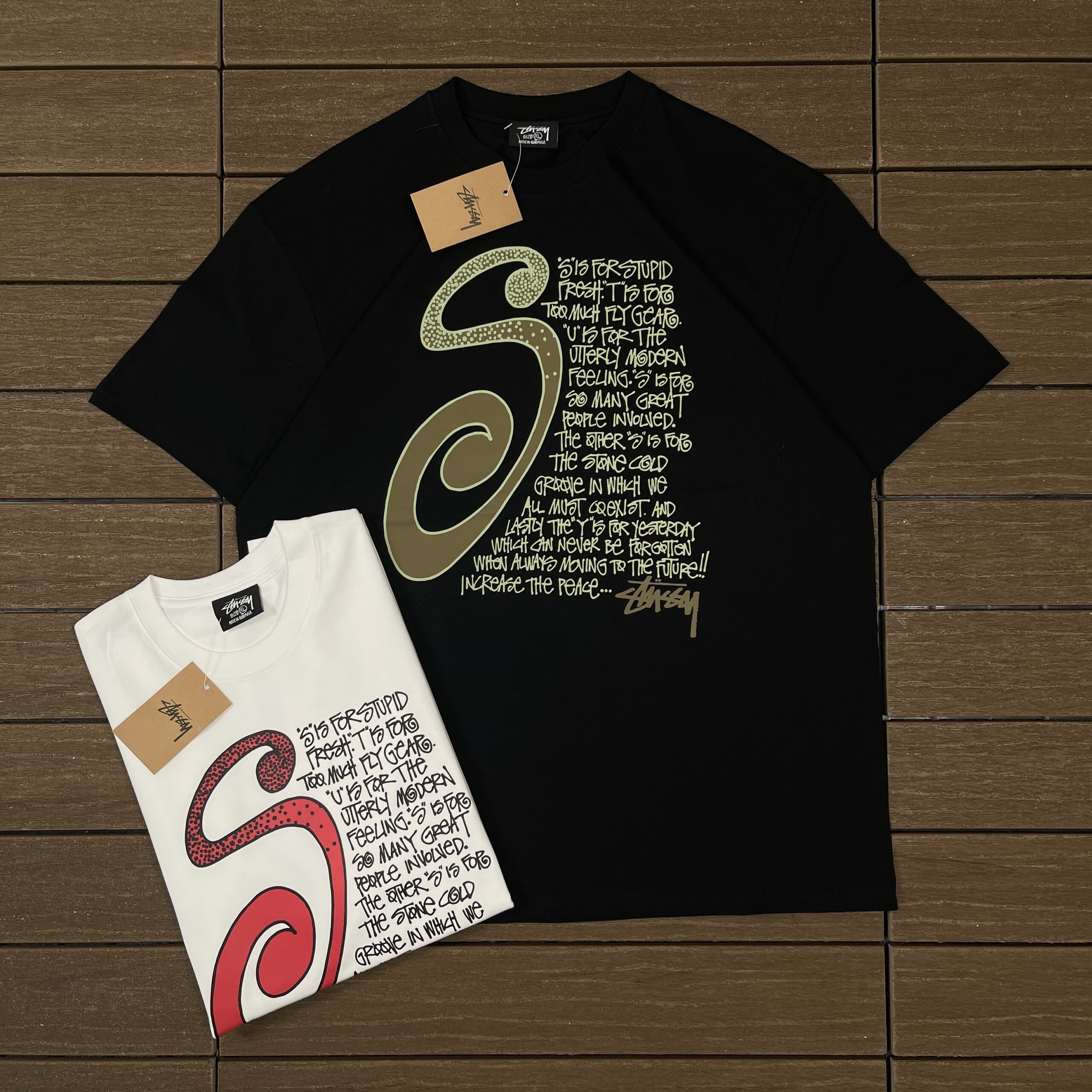 STUSSY T-SHIRT