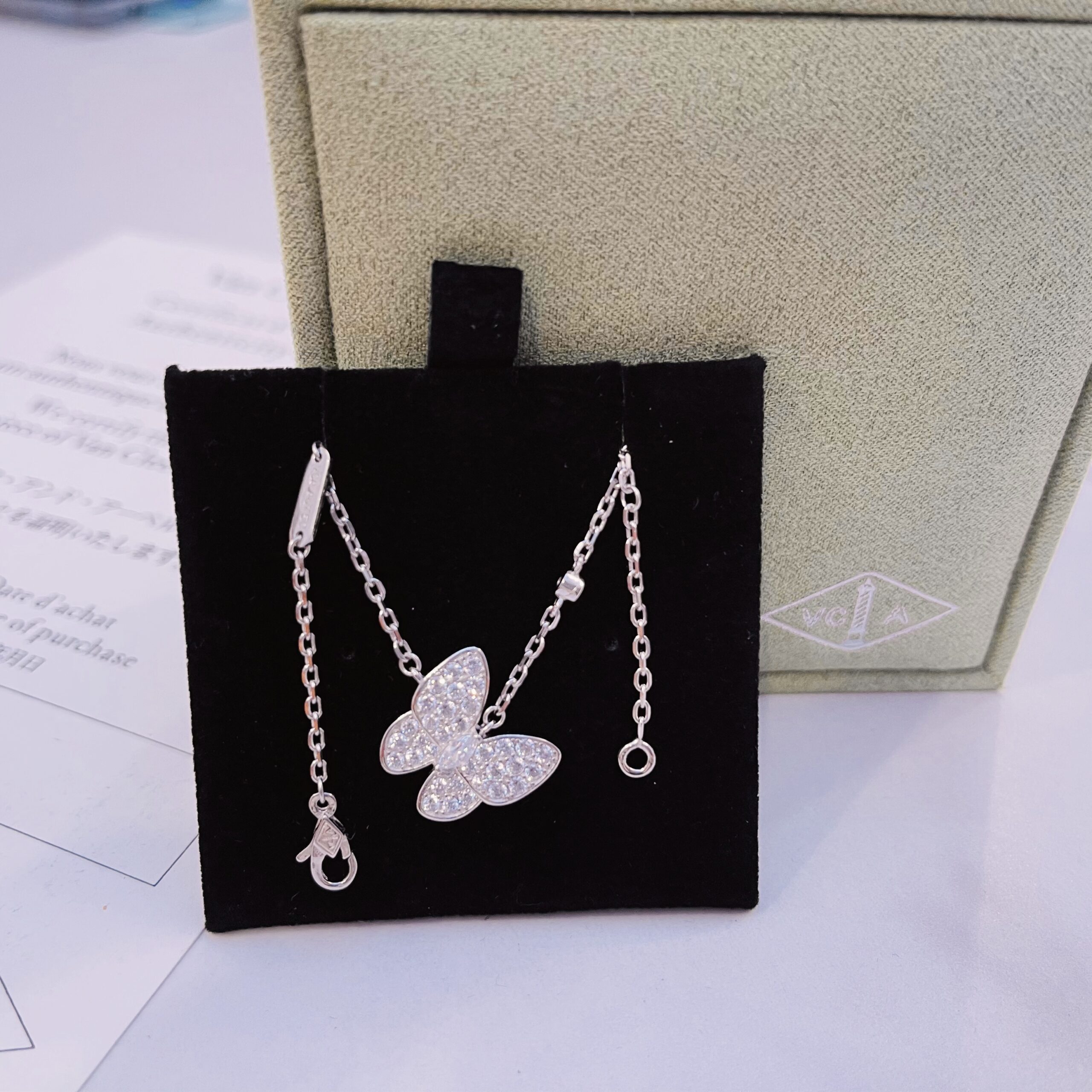 Van Cleef & Arpels JEWELRY