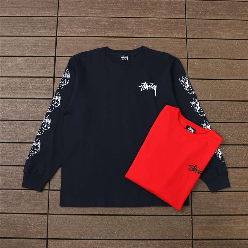 STUSSY T-shirt