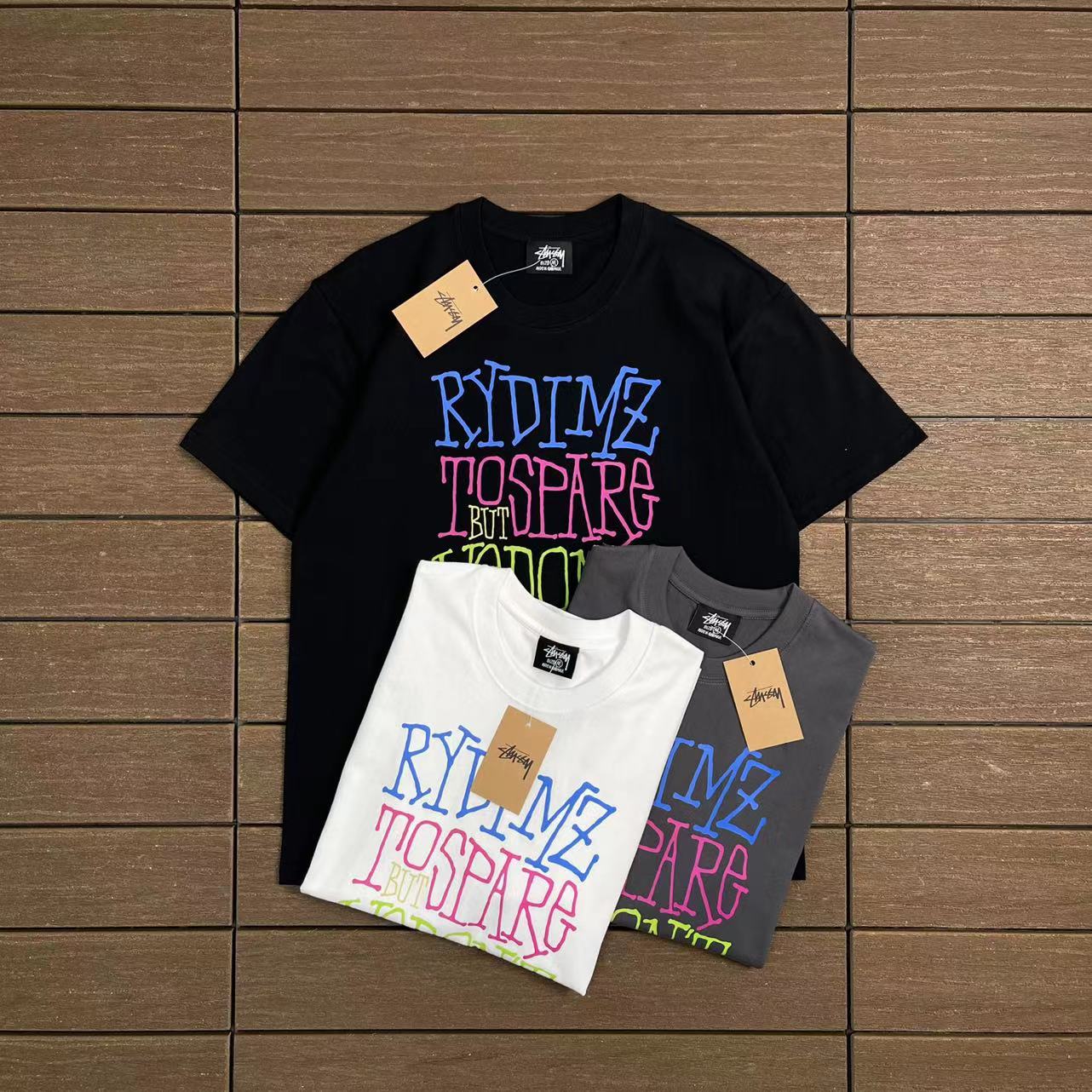 STUSSY T-SHIRT