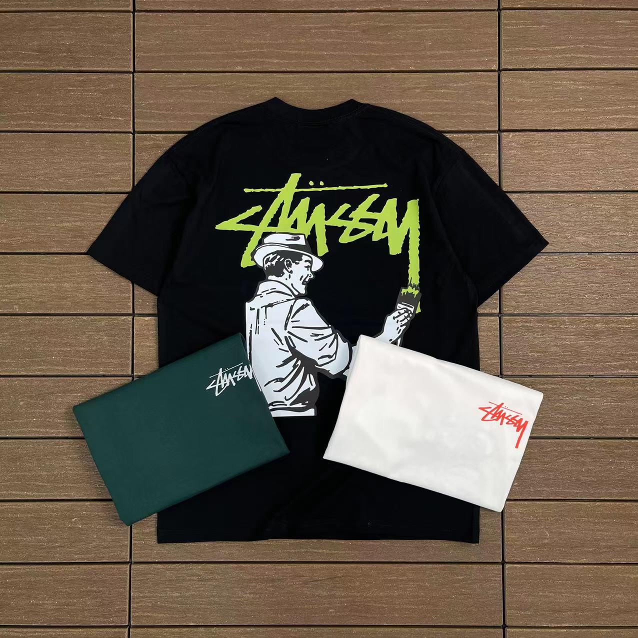 STUSSY T-SHIRT