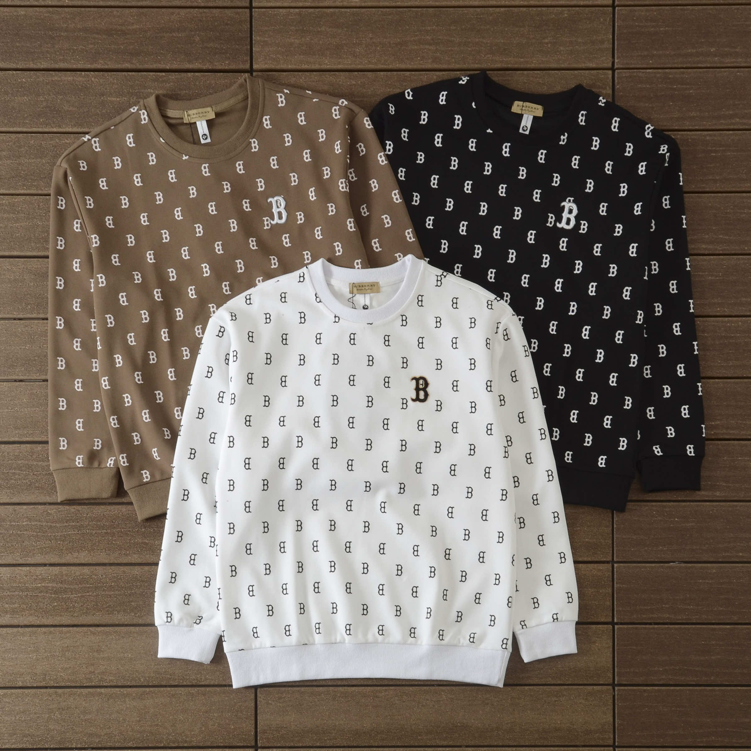 BURBERRY SWEATER