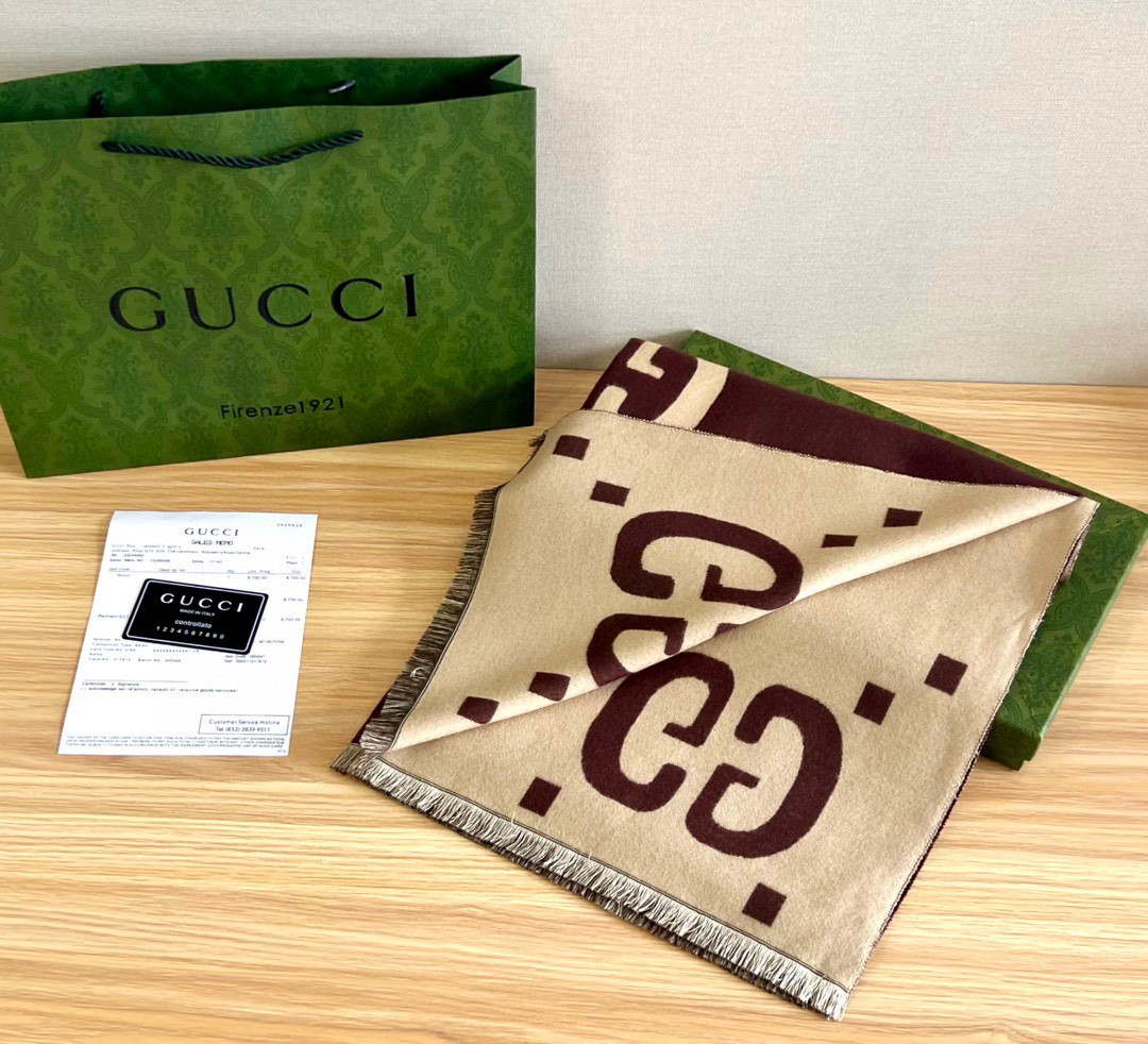 GUCCI SCARF