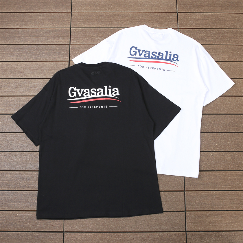 VETEMENTS T-SHIRT