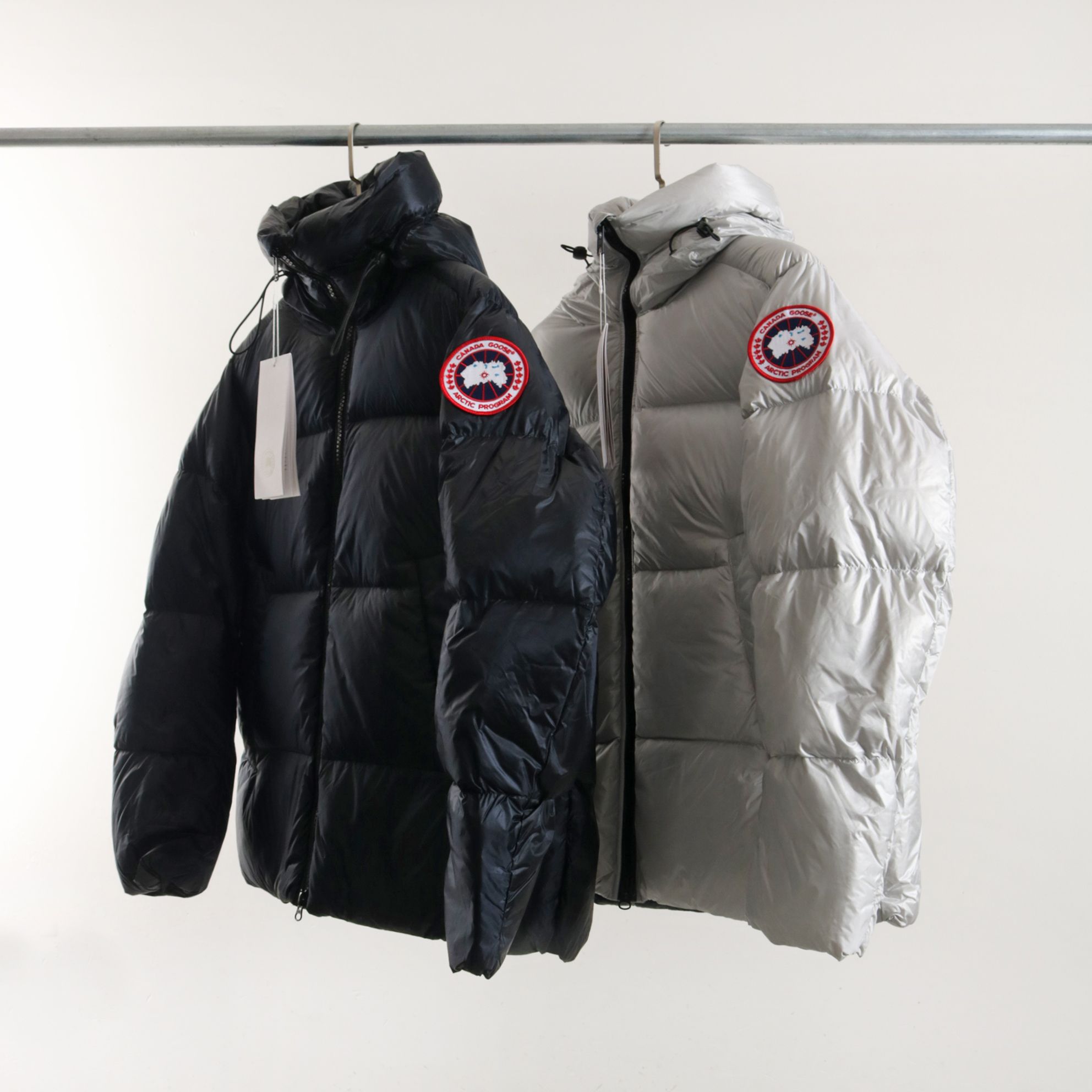 CANADA GOOSE DOWN JACKET