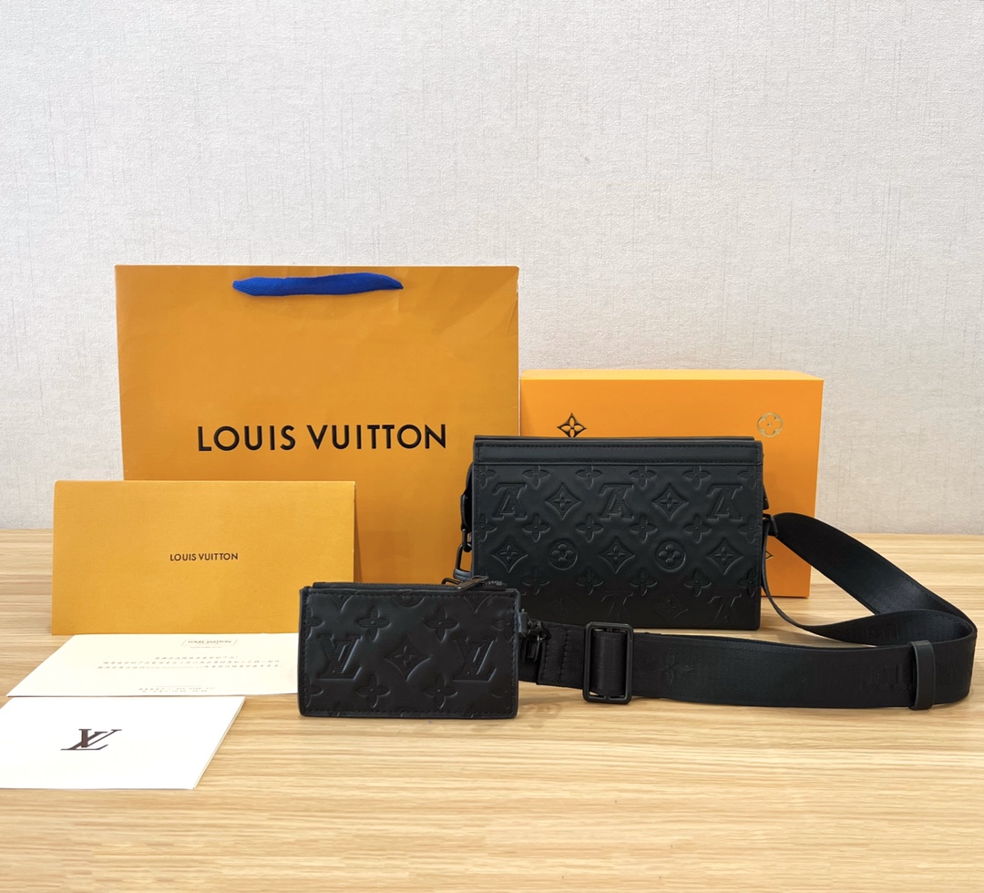 LV BAG