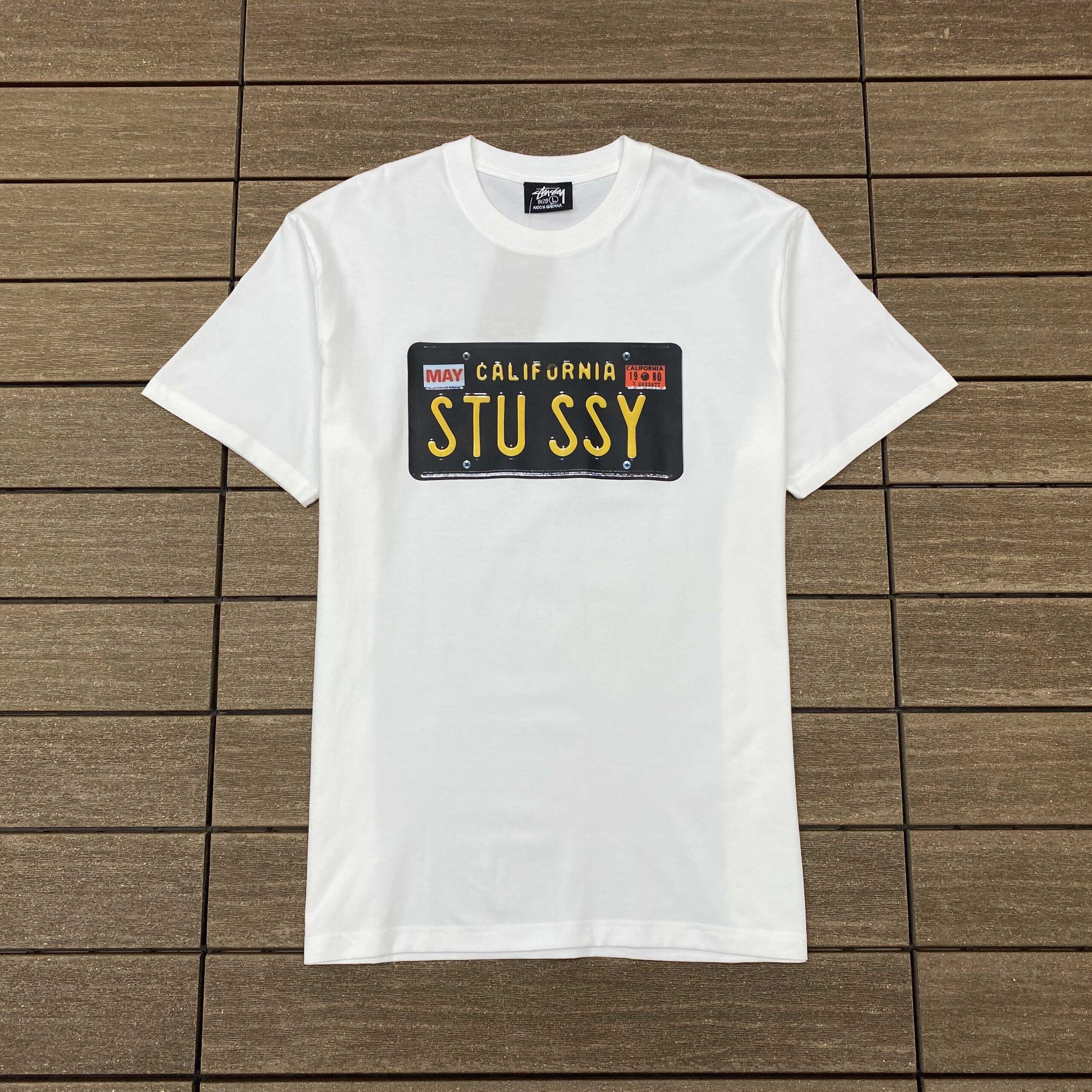STUSSY T-SHIRT