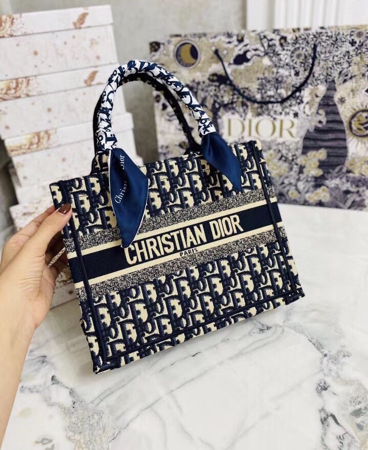 DIOR BAG
